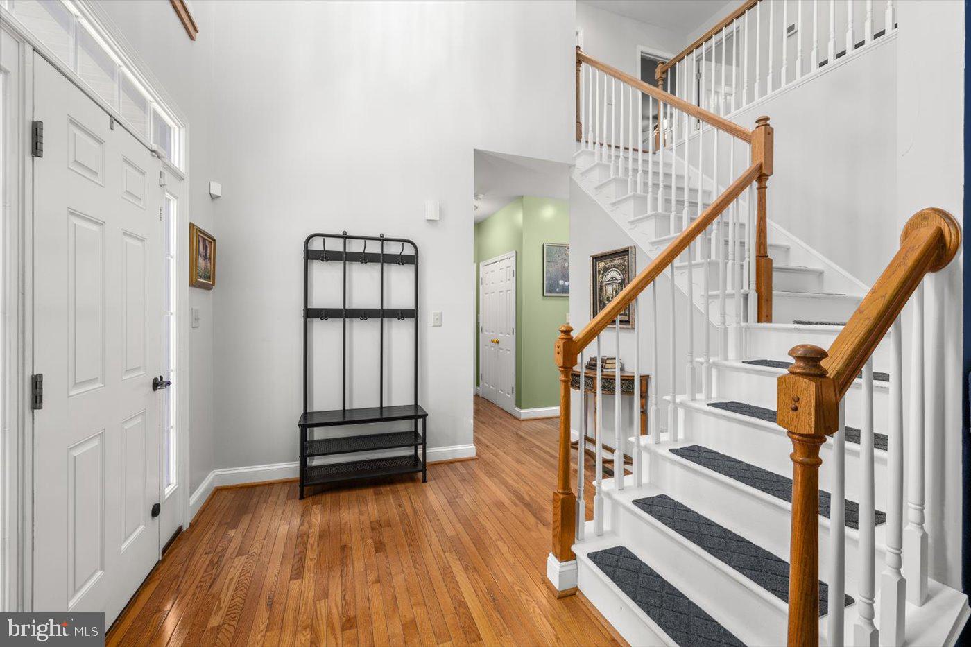 8013 PEMBROKE CIRCLE