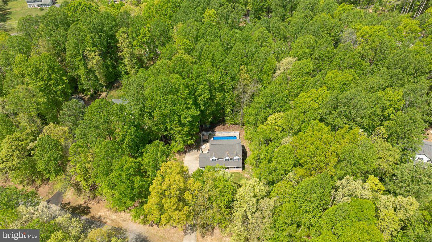 8013 PEMBROKE CIRCLE