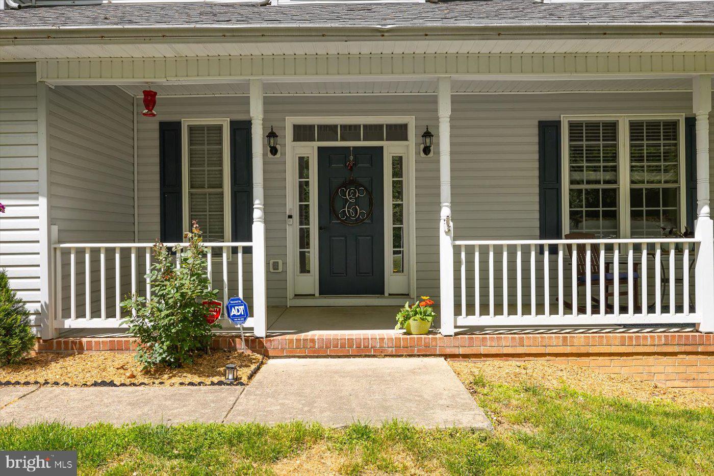 8013 PEMBROKE CIRCLE