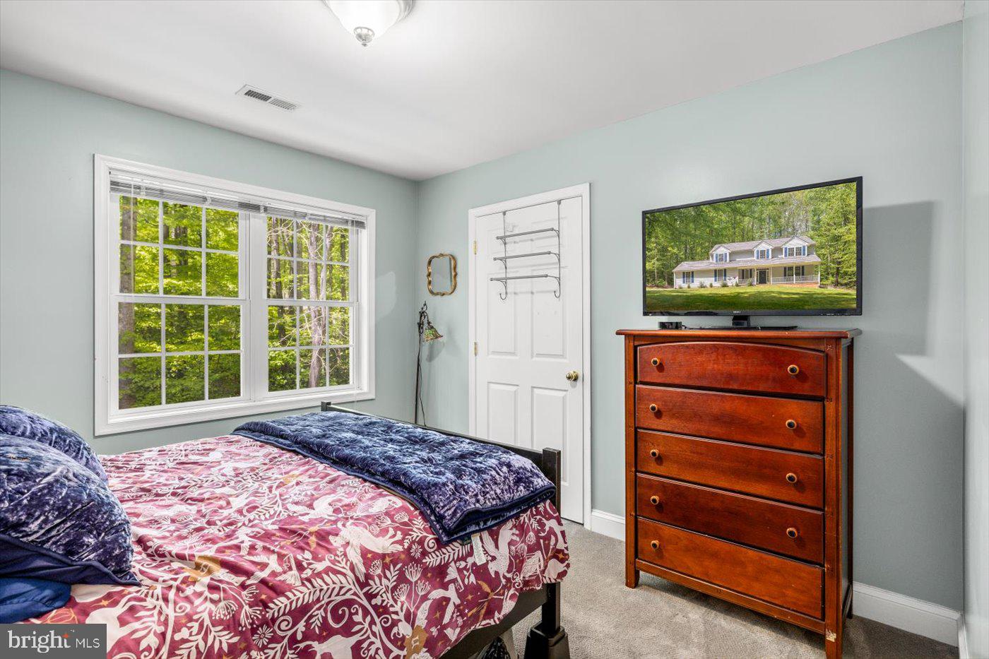 8013 PEMBROKE CIRCLE