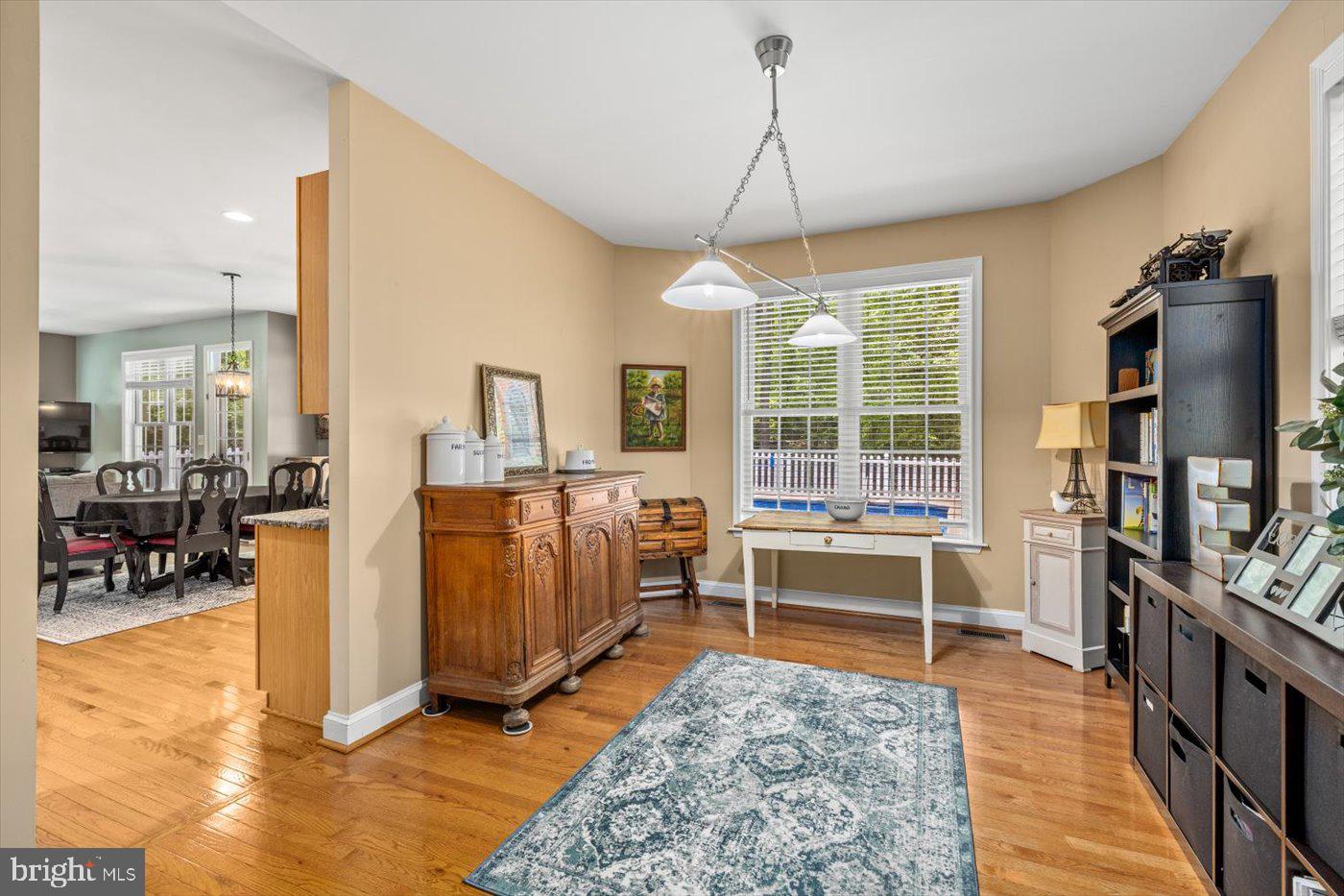 8013 PEMBROKE CIRCLE