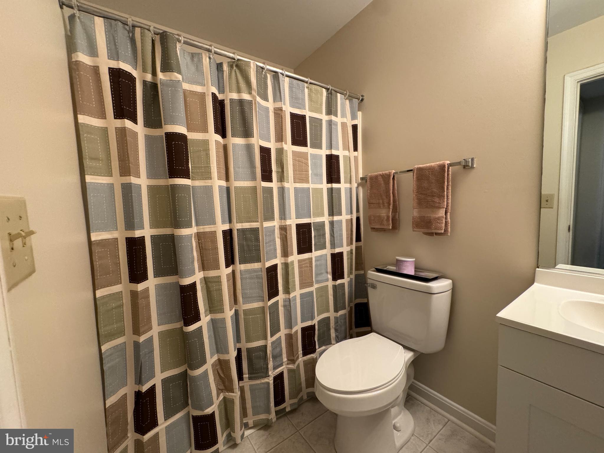 6811 SAWMILL CIRCLE