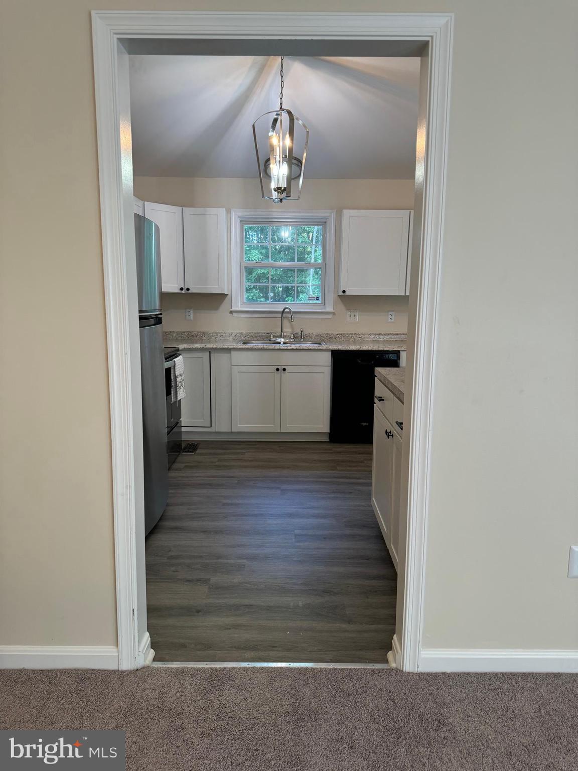 6811 SAWMILL CIRCLE