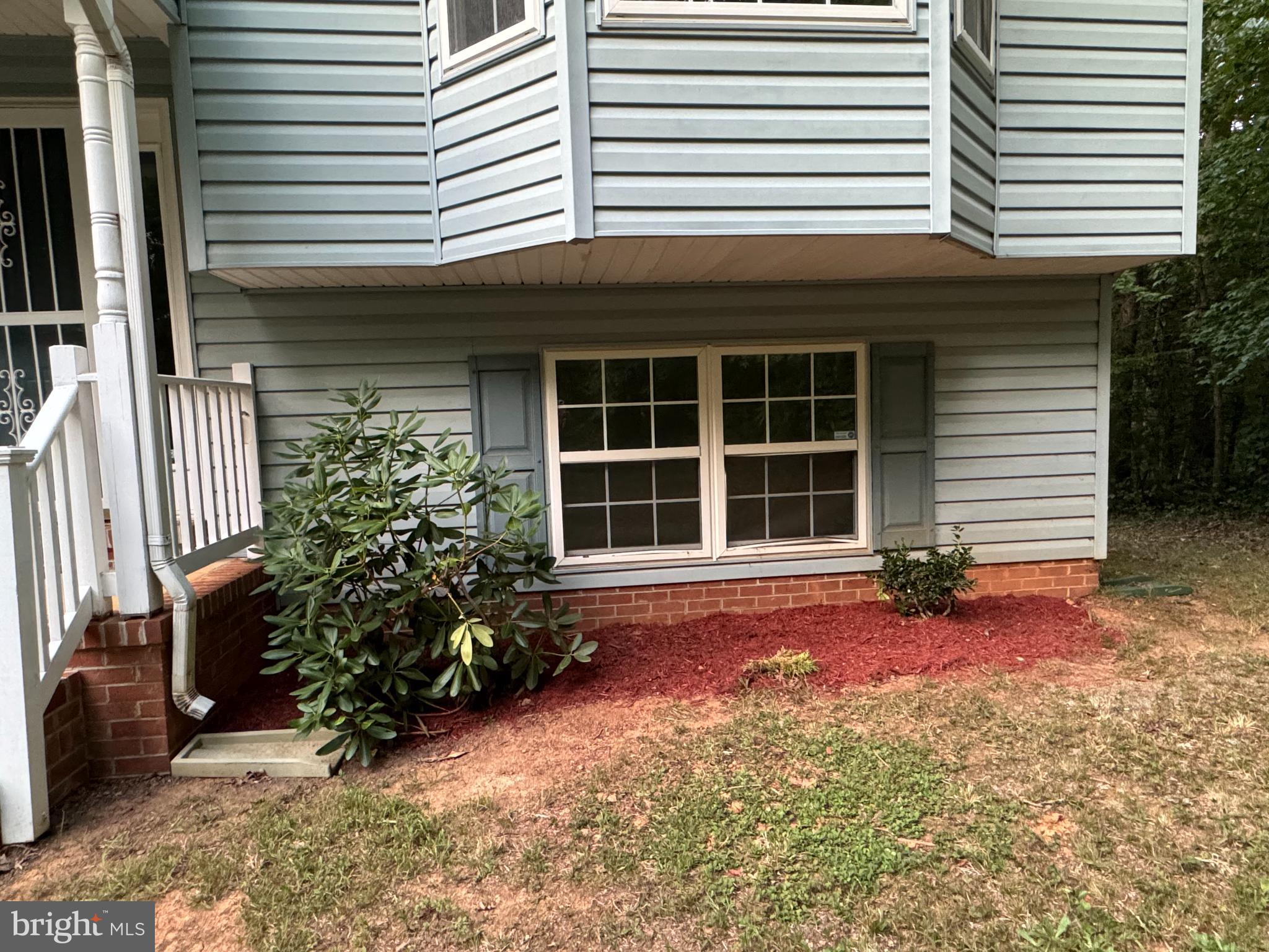 6811 SAWMILL CIRCLE