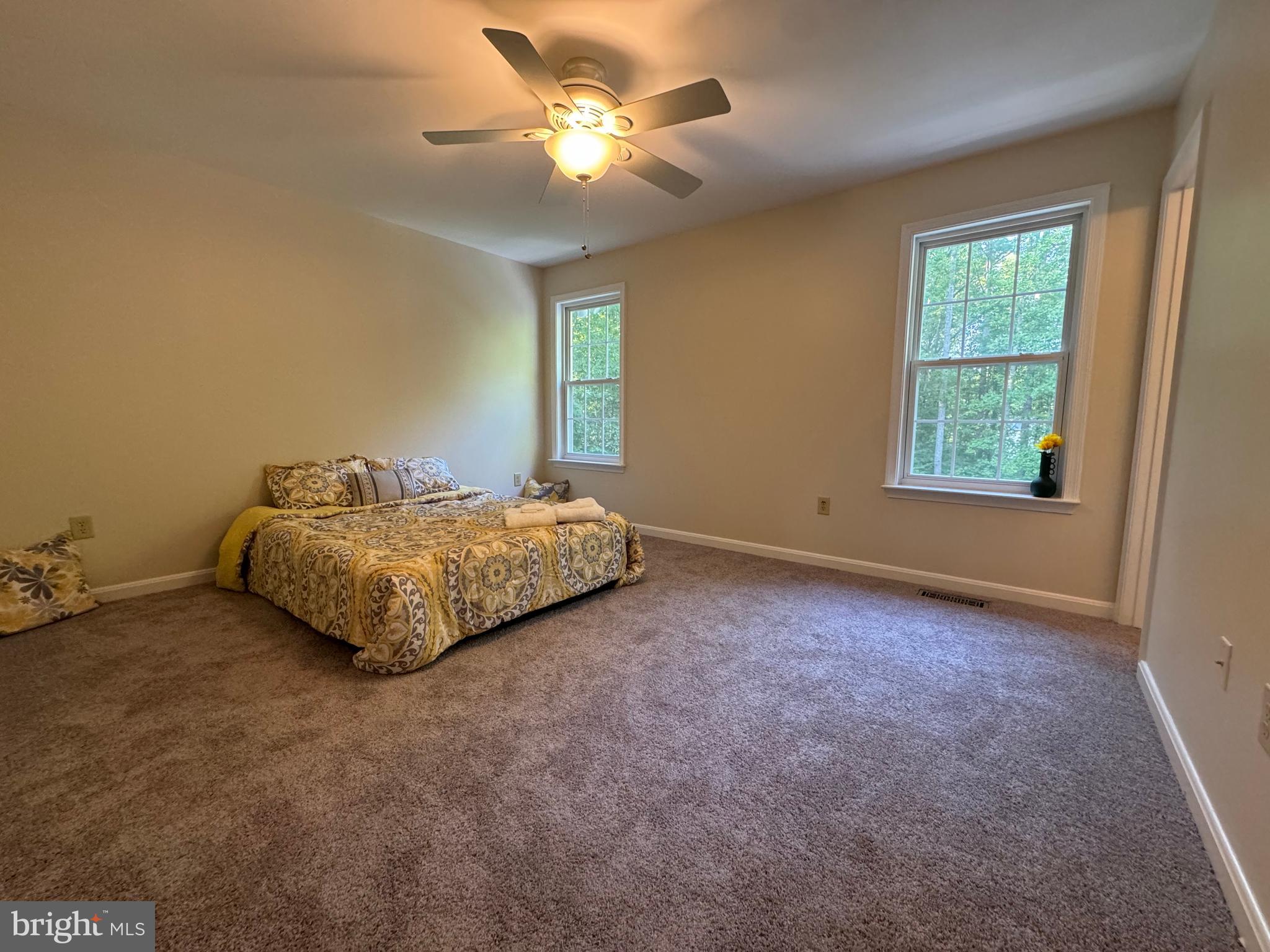 6811 SAWMILL CIRCLE