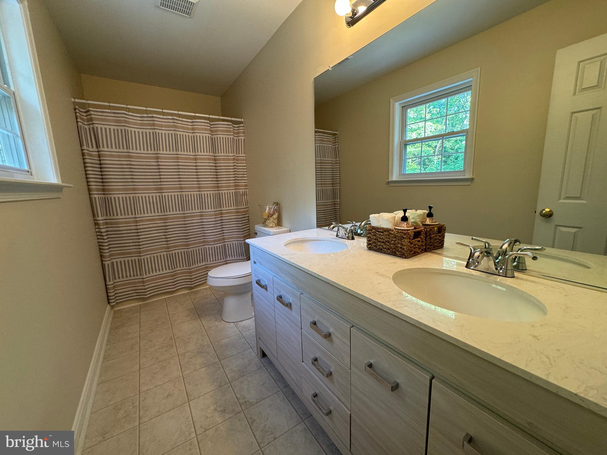 6811 SAWMILL CIRCLE