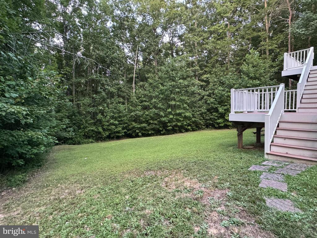 6811 SAWMILL CIRCLE