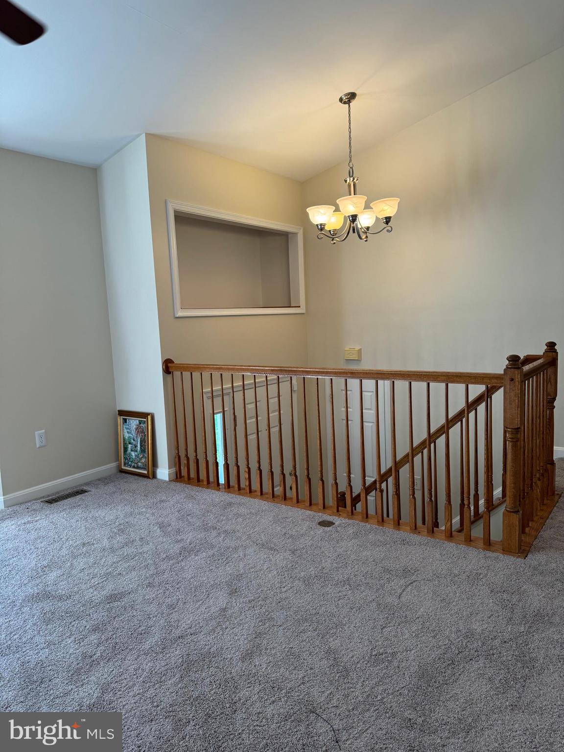 6811 SAWMILL CIRCLE