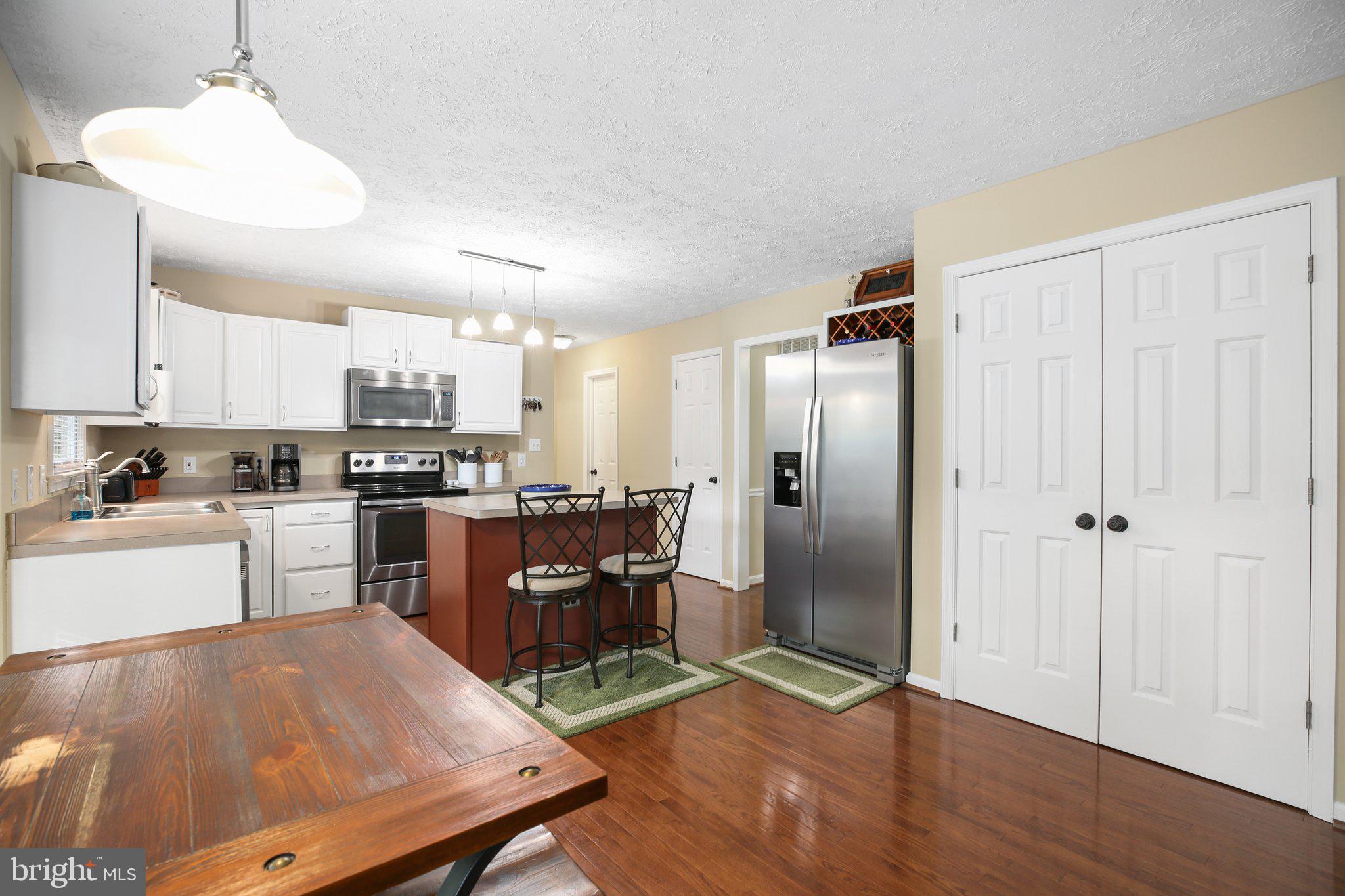 6414 SUGAR MAPLE COURT