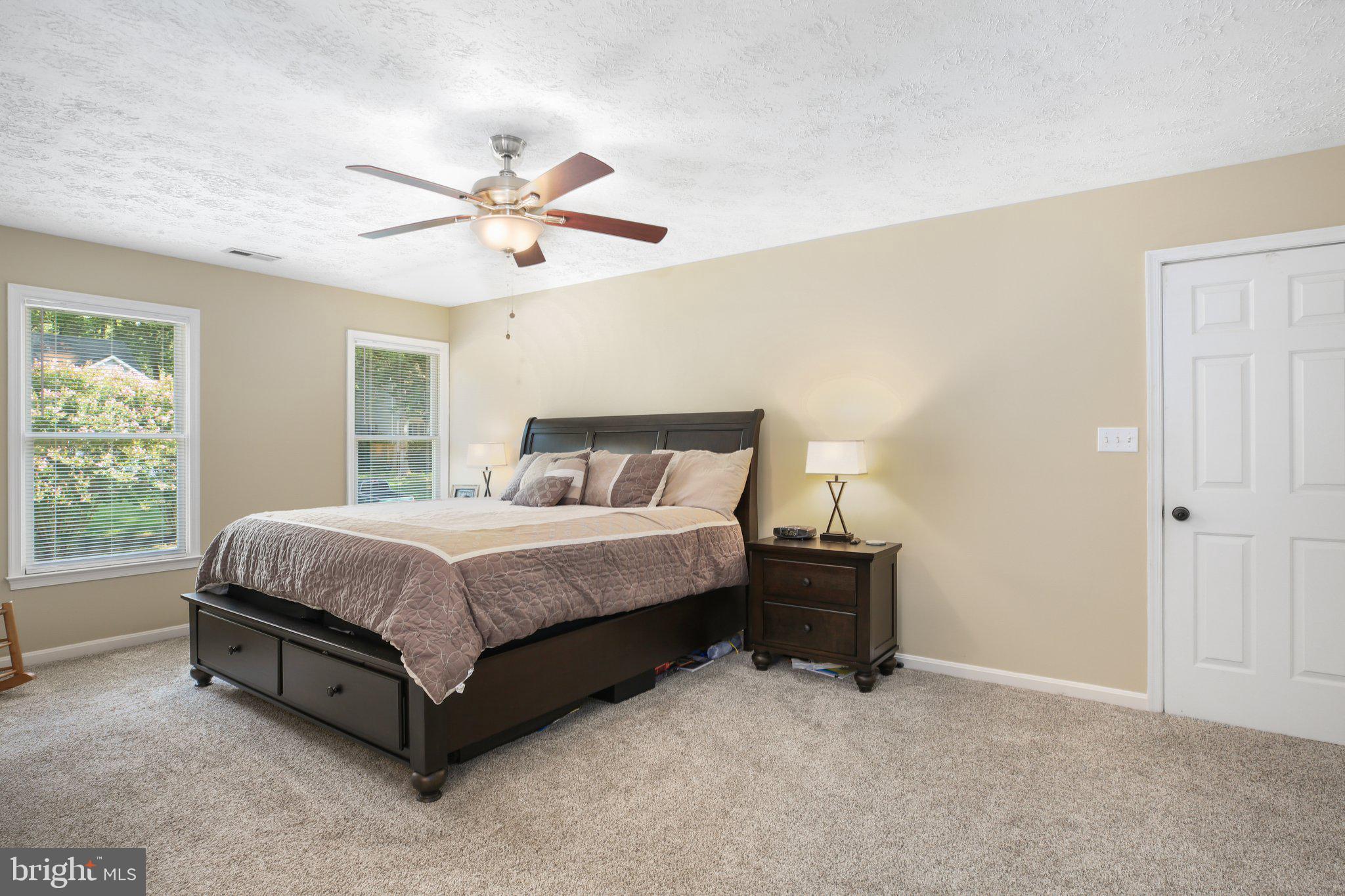 6414 SUGAR MAPLE COURT