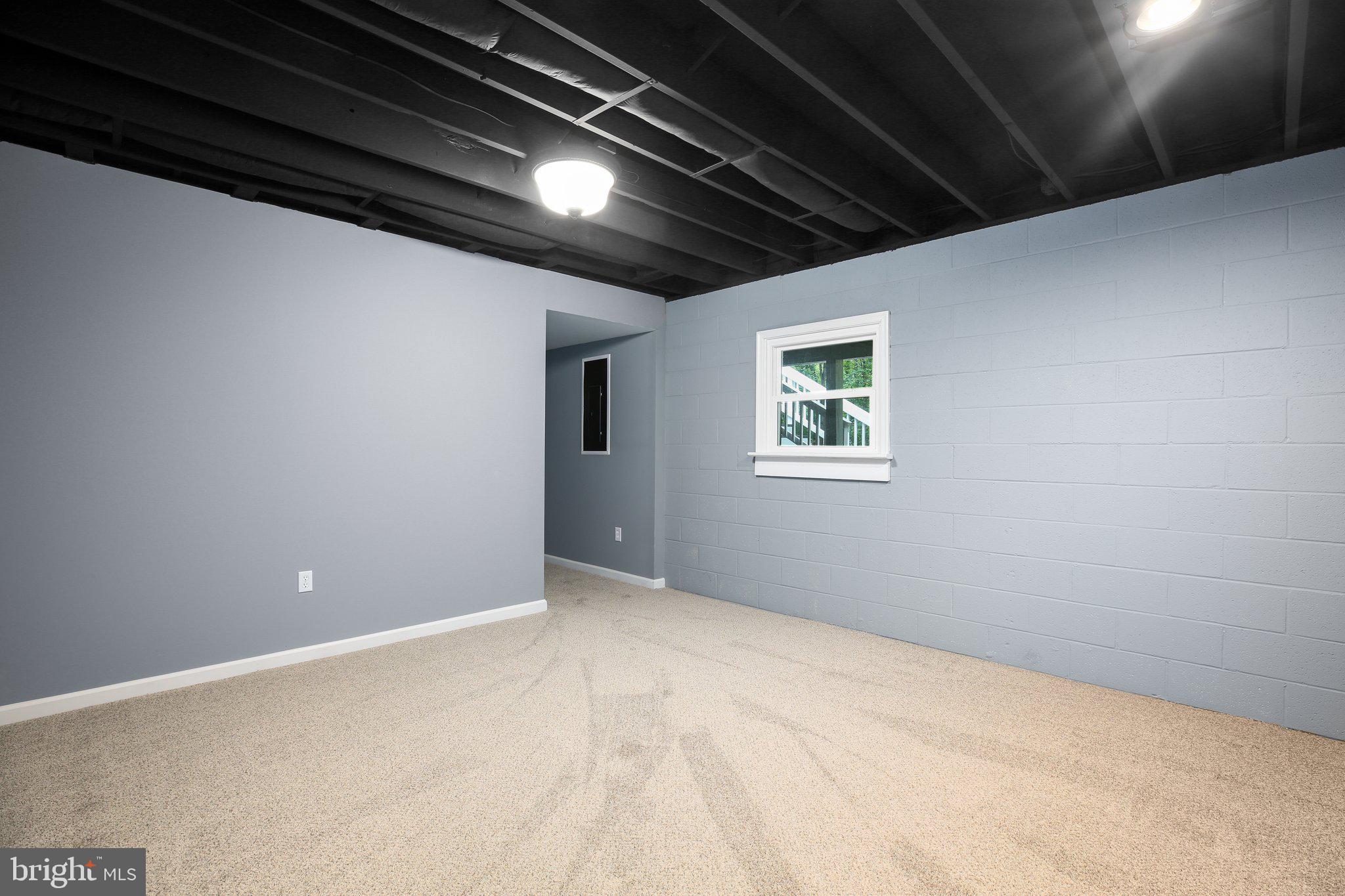 12805 FLINTLOCK DRIVE