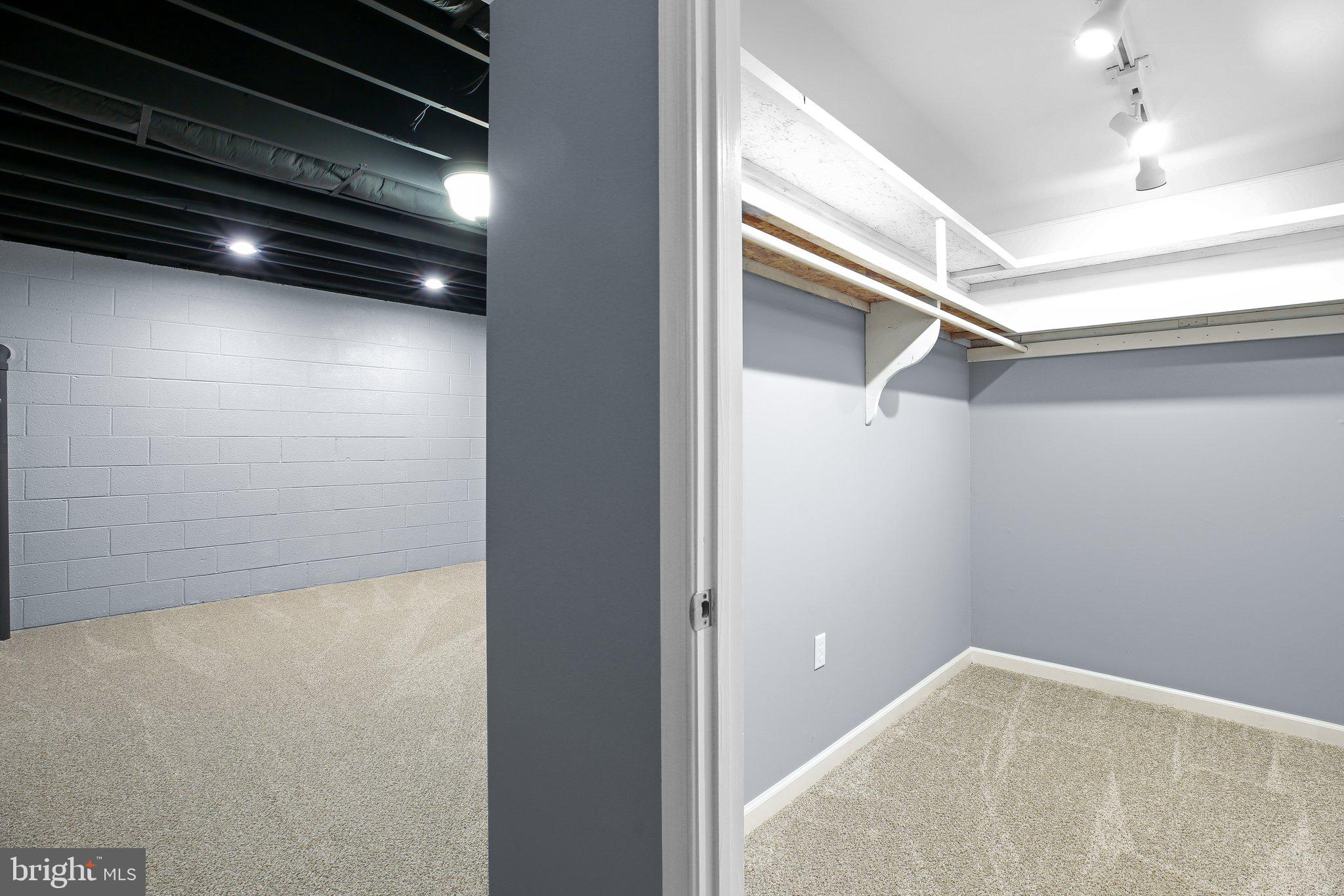 12805 FLINTLOCK DRIVE