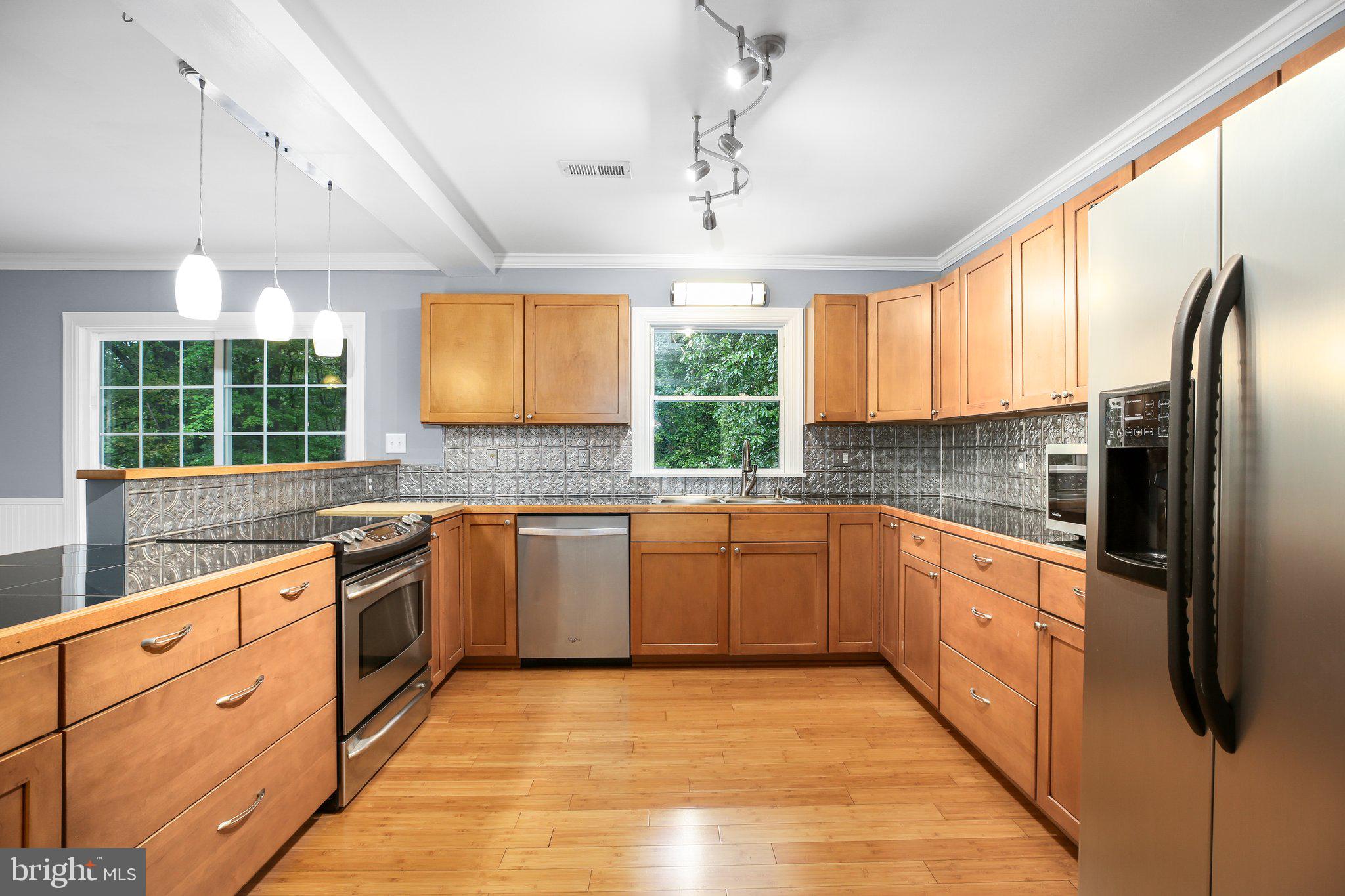 12805 FLINTLOCK DRIVE