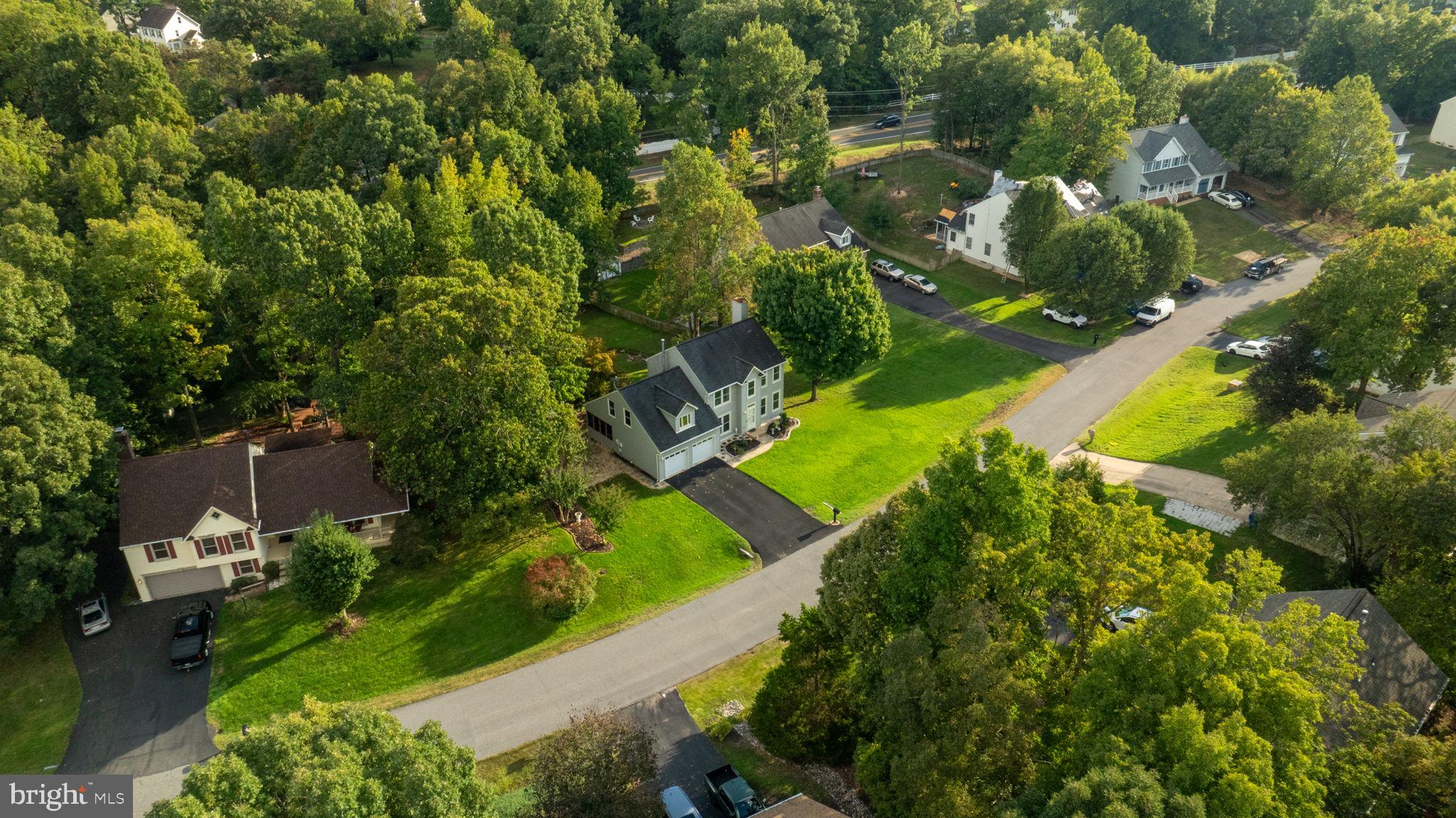 5020 Queensbury Cir