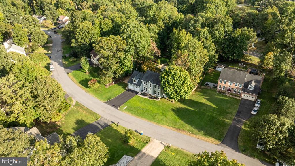 5020 Queensbury Cir