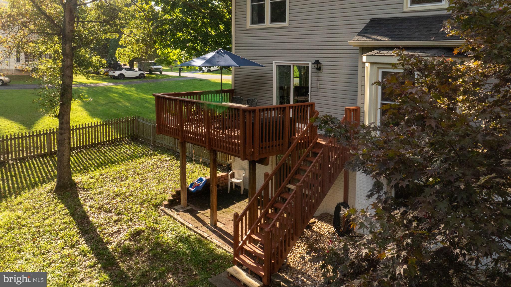5020 Queensbury Cir