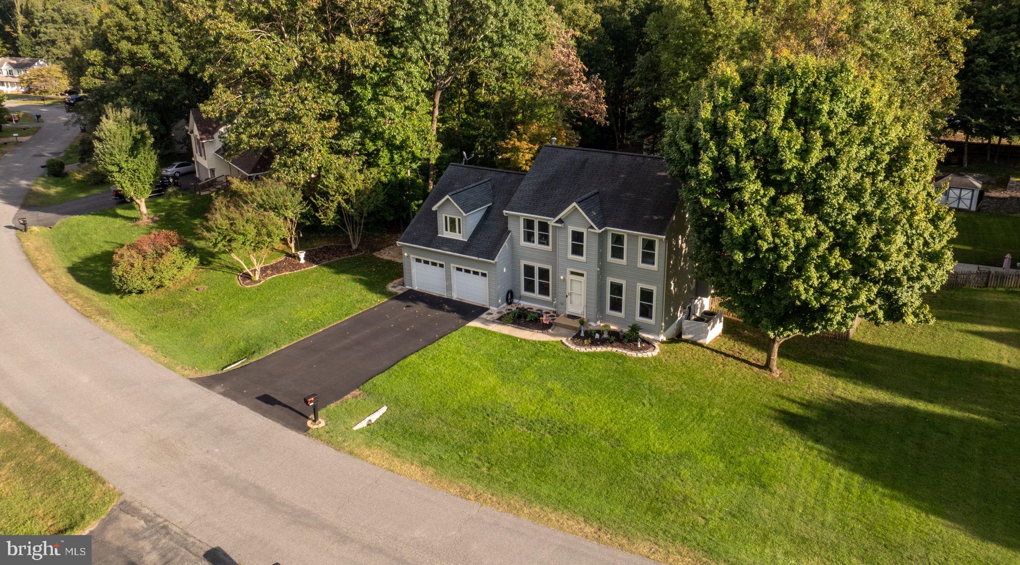 5020 Queensbury Cir