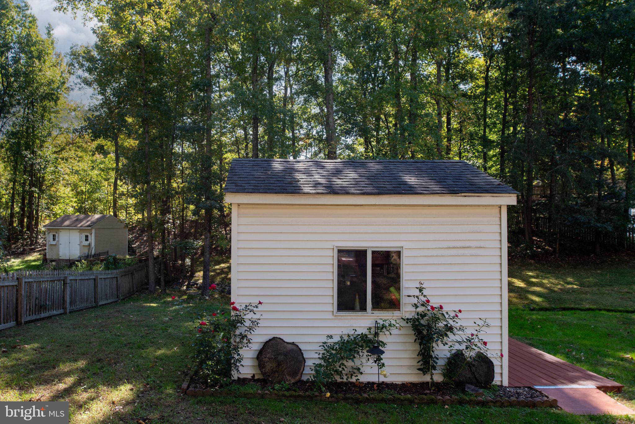 5020 Queensbury Cir