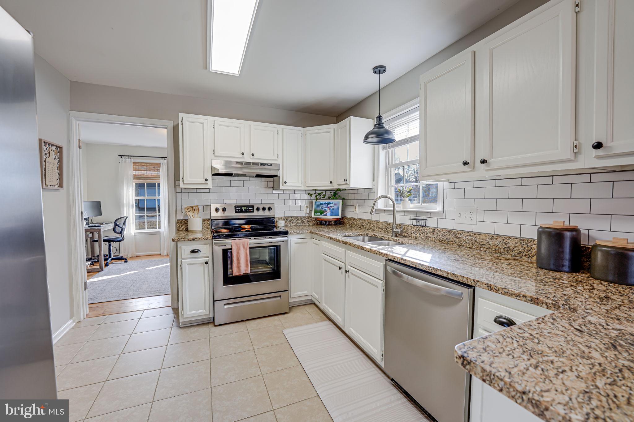 3422 LANCASTER RING ROAD