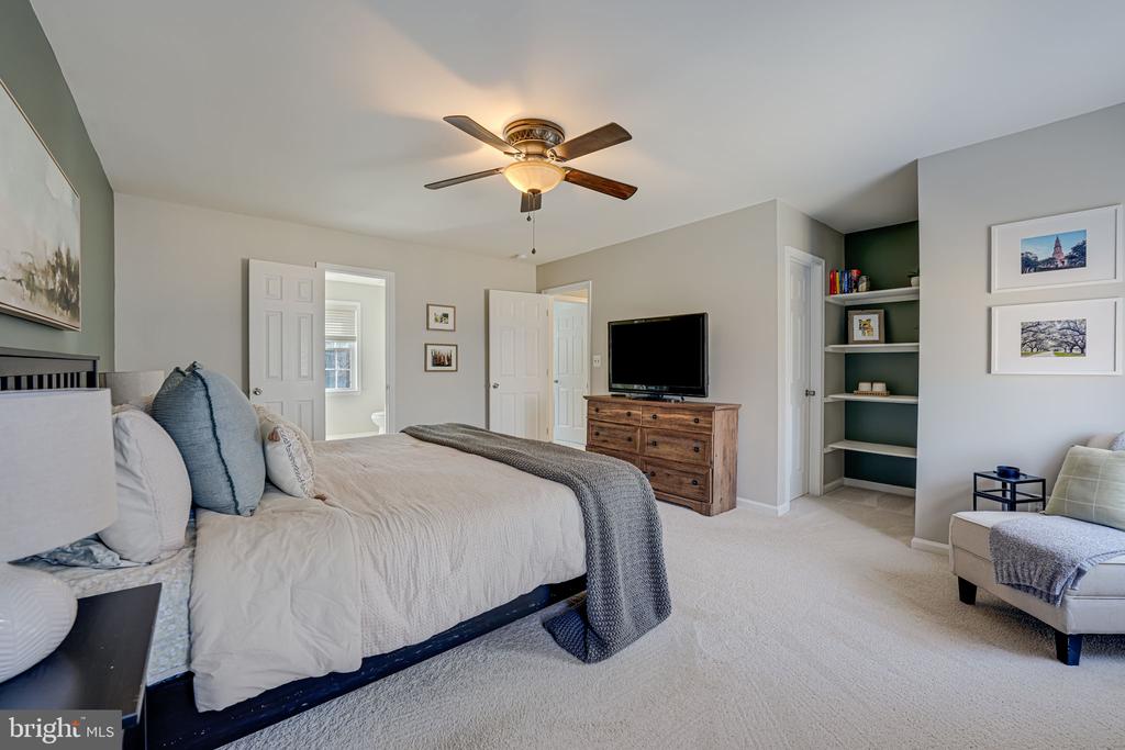 3422 LANCASTER RING ROAD