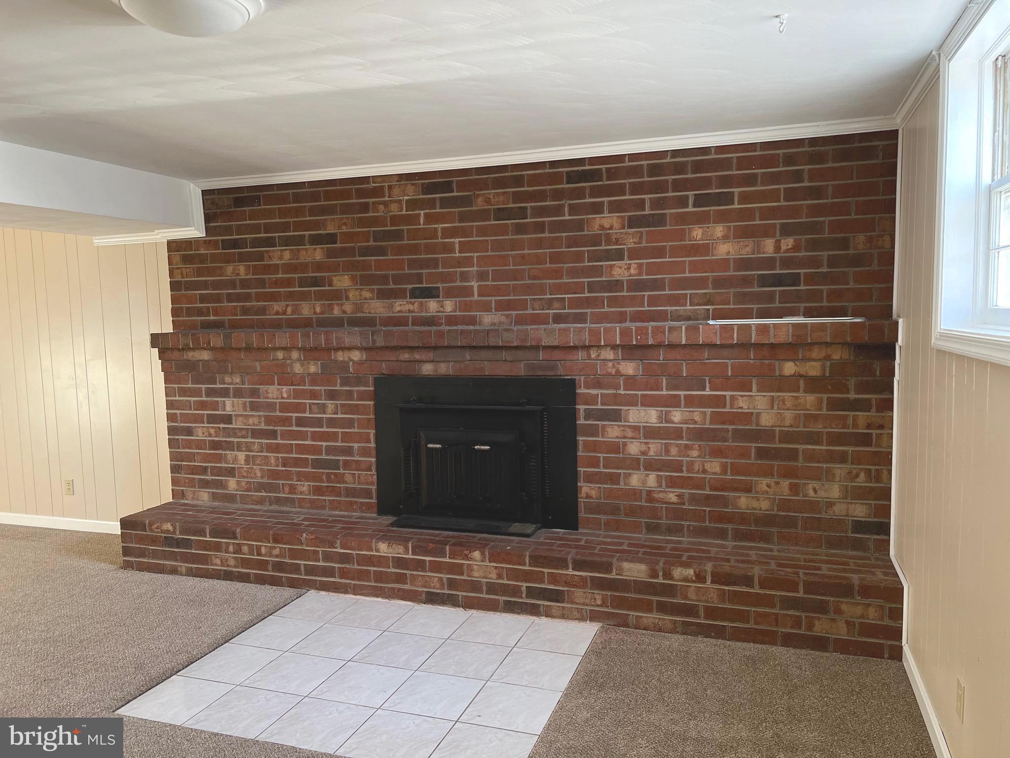301 TULIP CIR