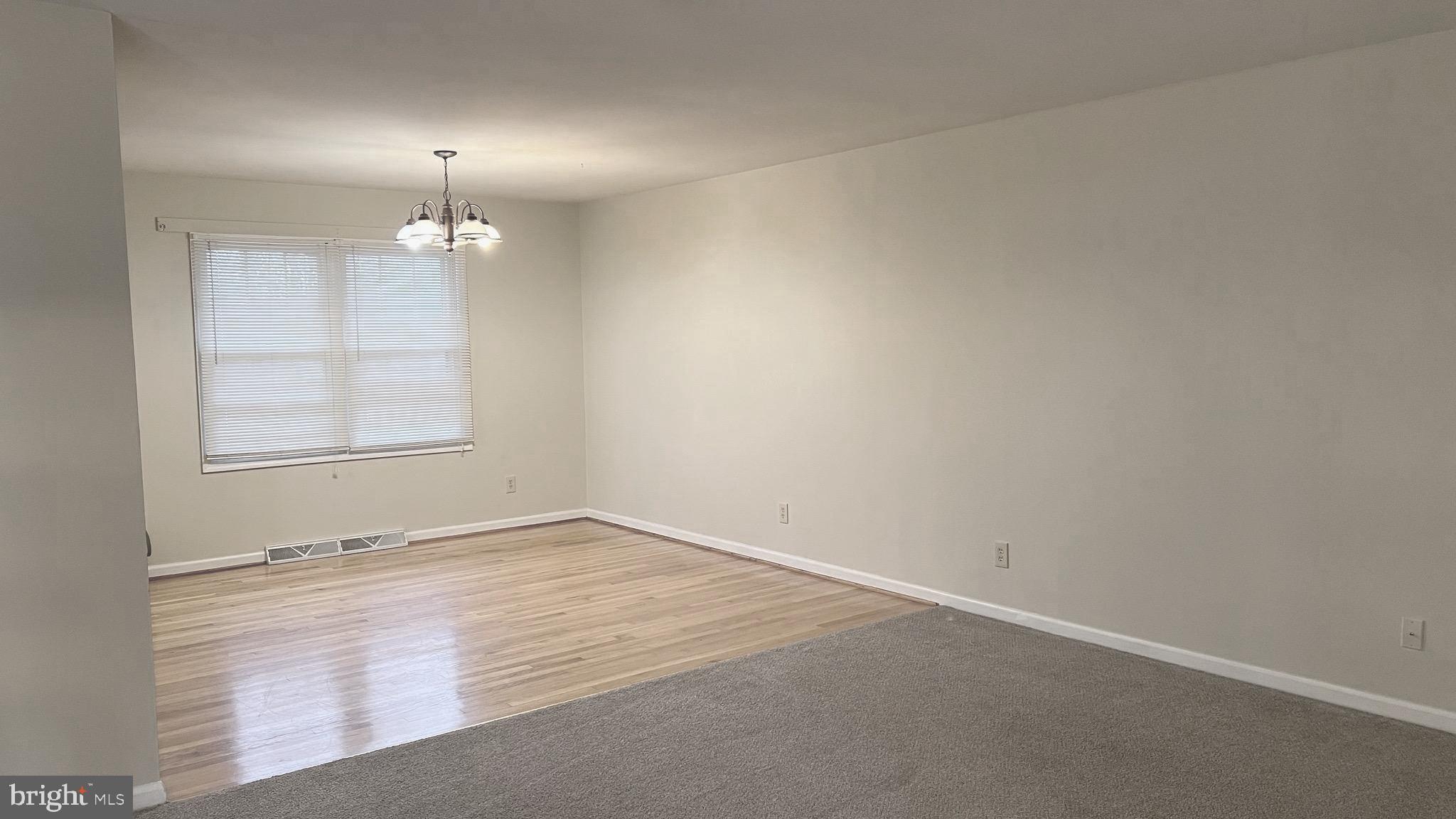 301 TULIP CIR