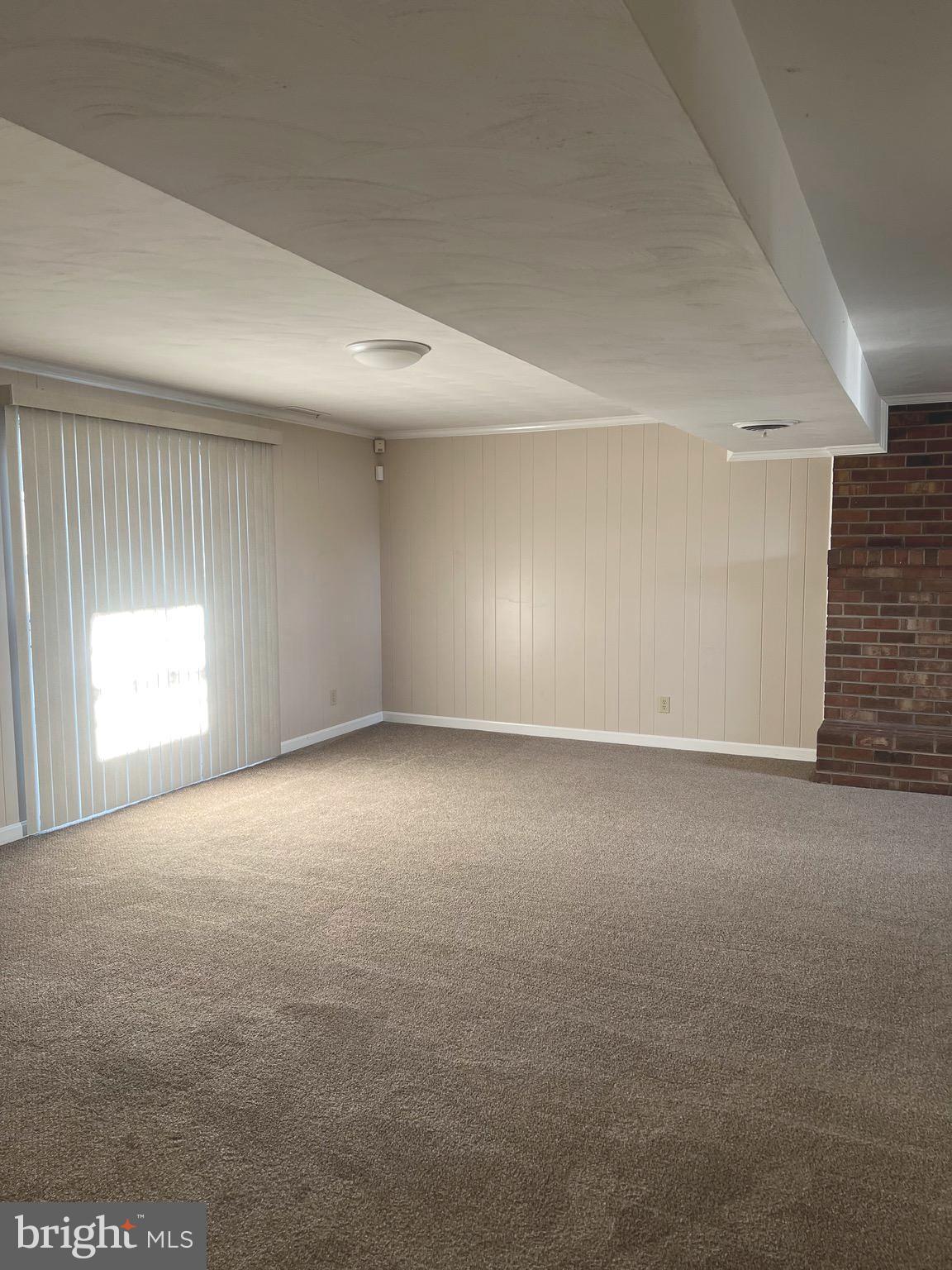 301 TULIP CIR