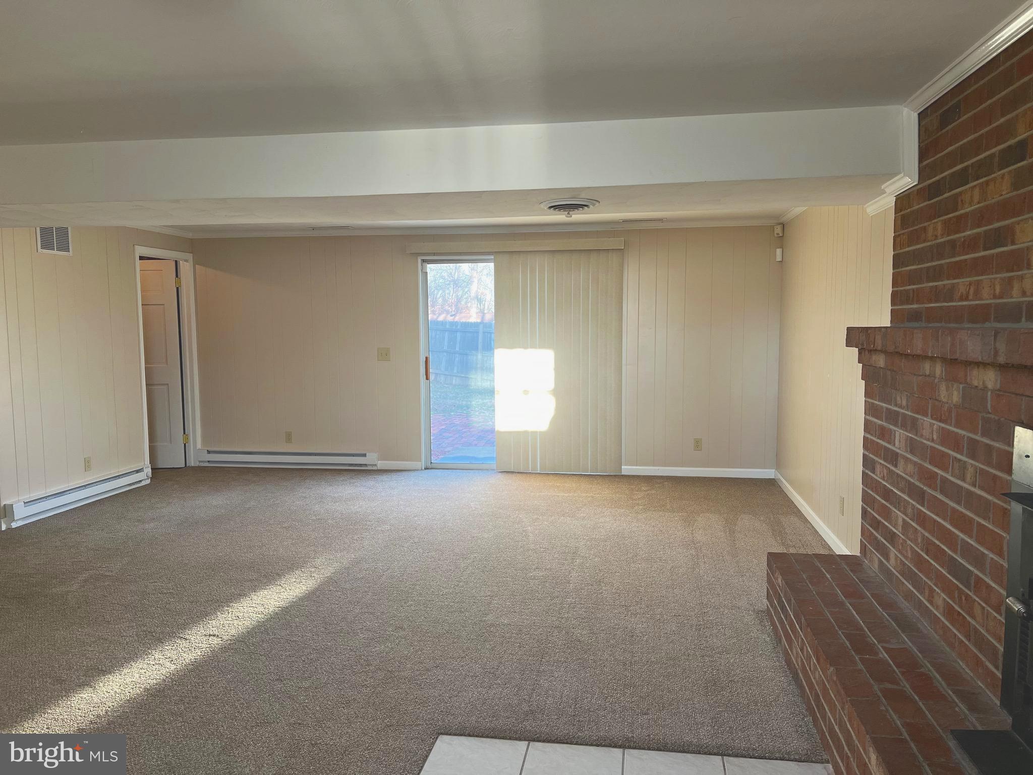 301 TULIP CIR