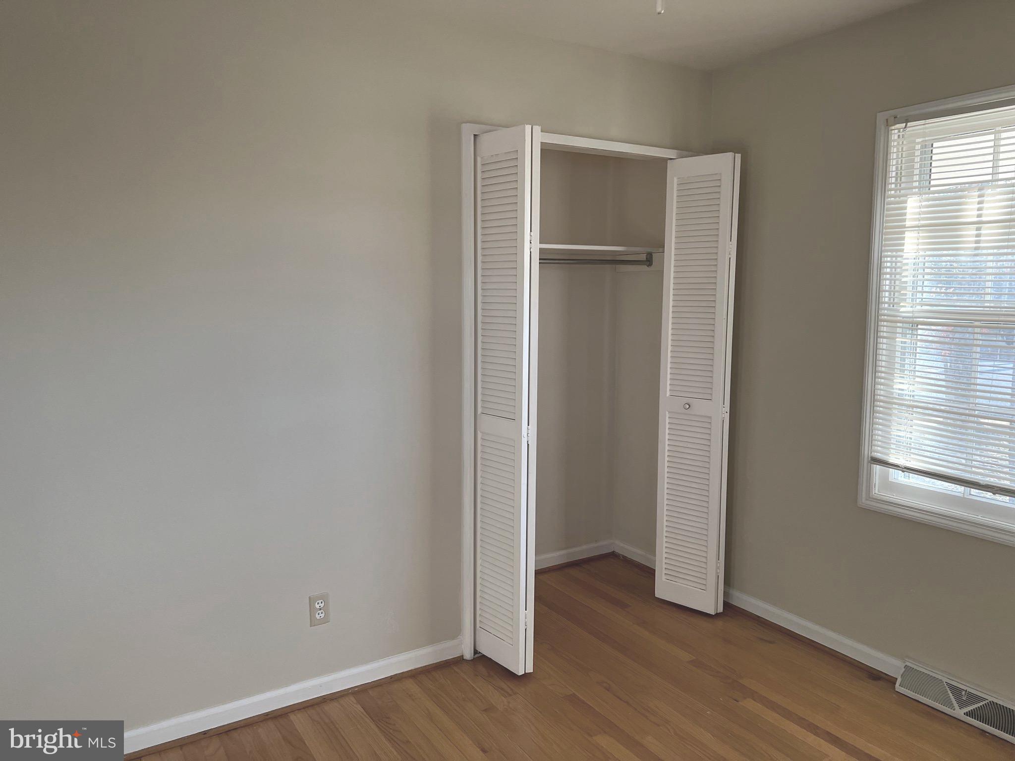 301 TULIP CIR