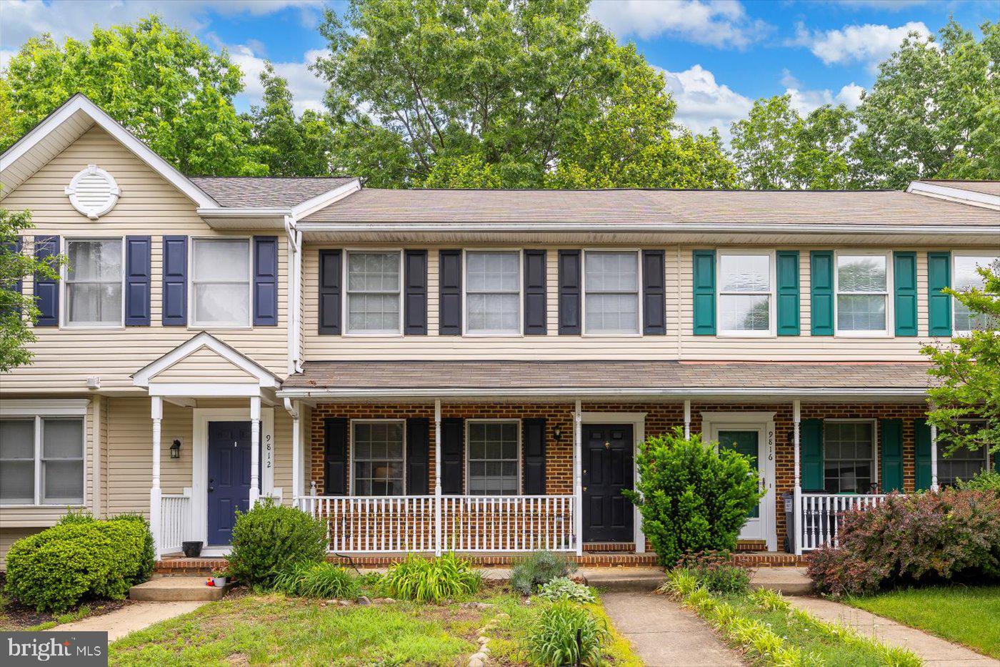 9814 Dominion Forest Cir