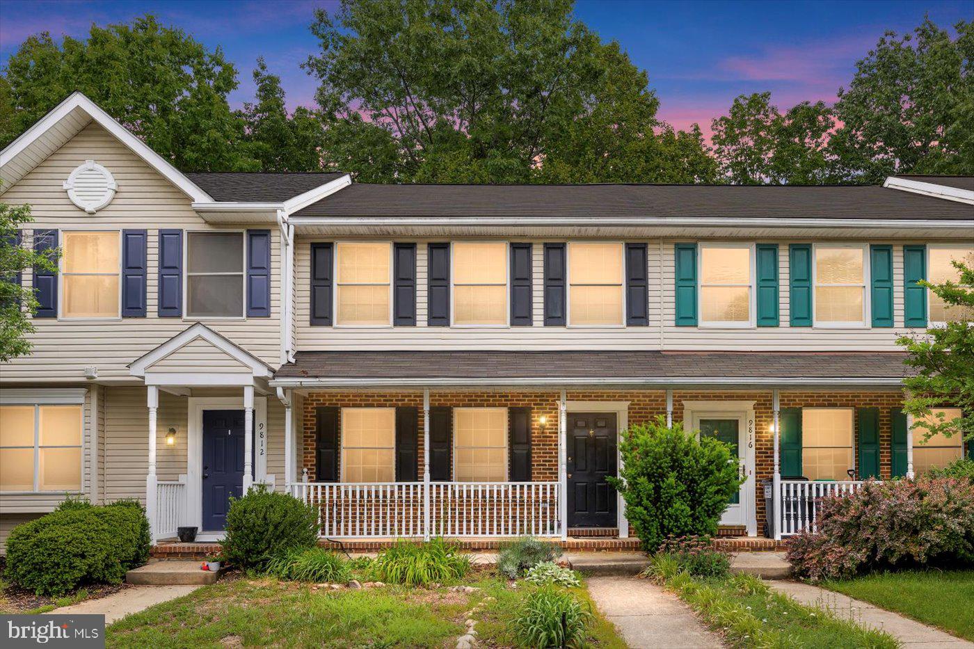 9814 Dominion Forest Cir