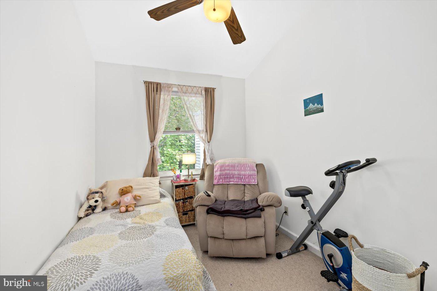 9814 Dominion Forest Cir