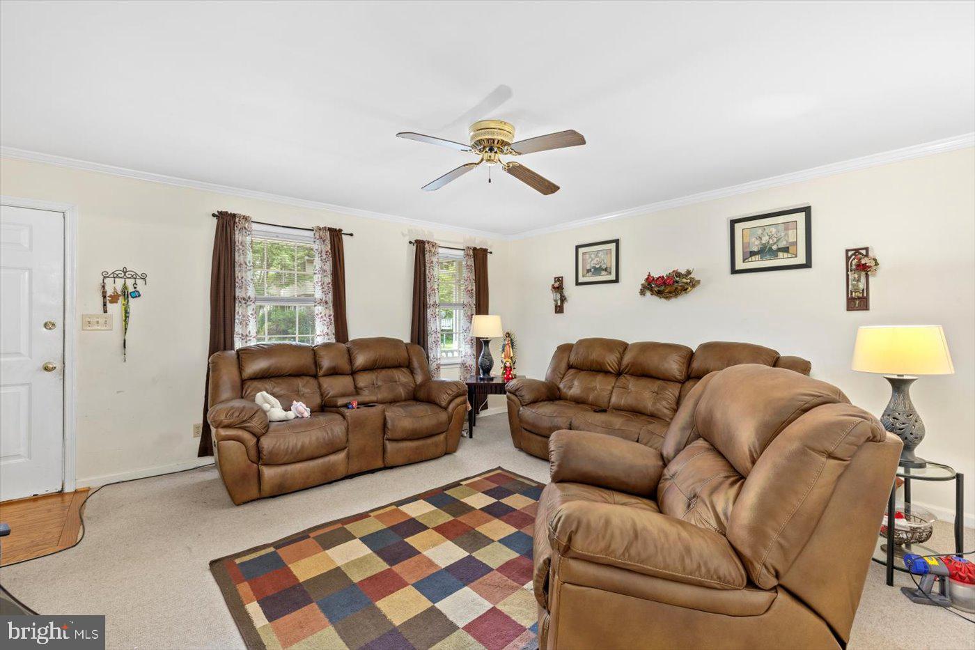 9814 Dominion Forest Cir