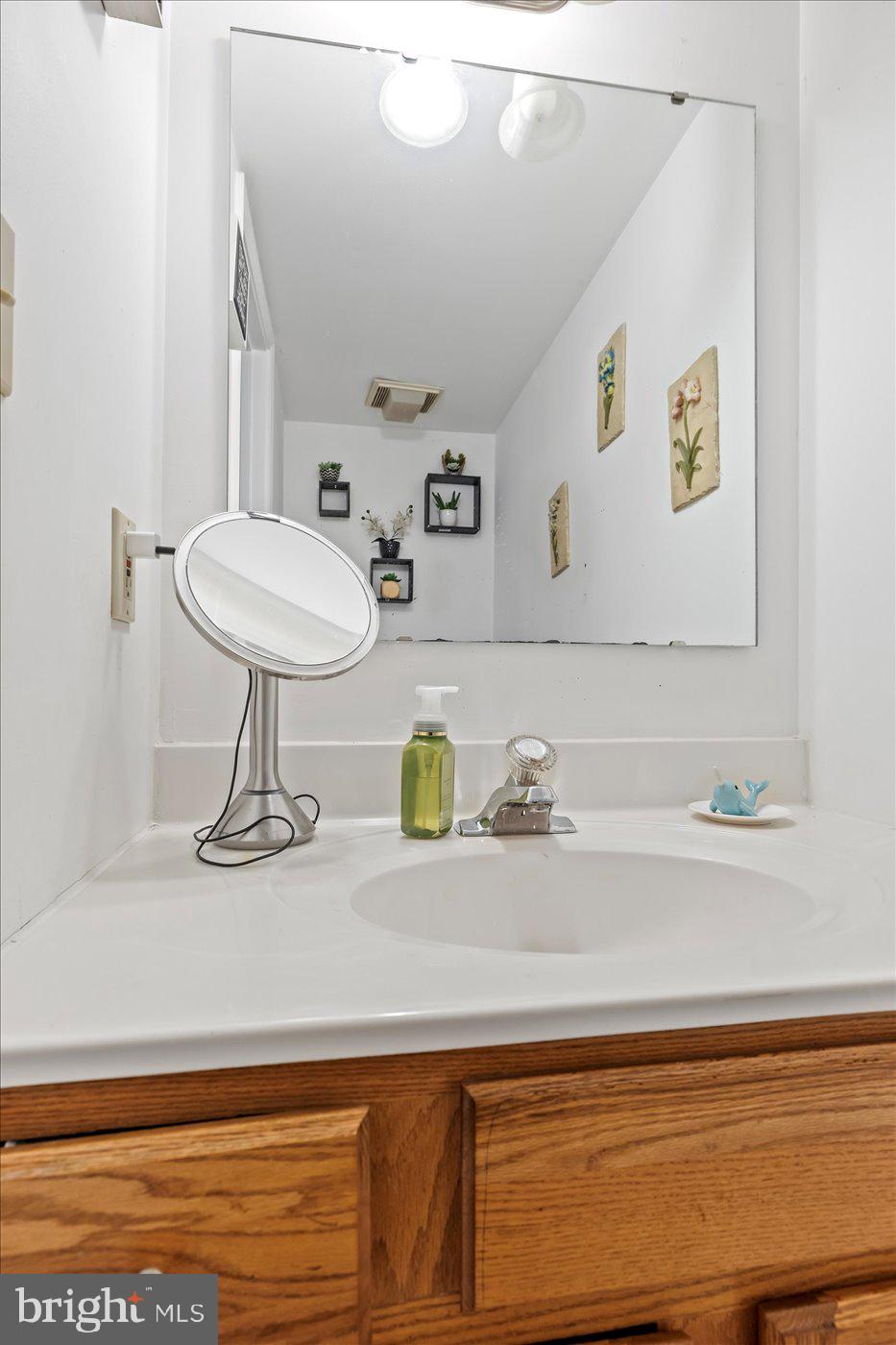 9814 Dominion Forest Cir