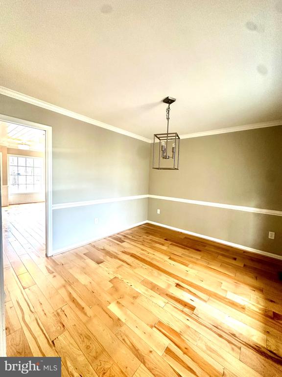 10703 CHESTERWOOD DRIVE