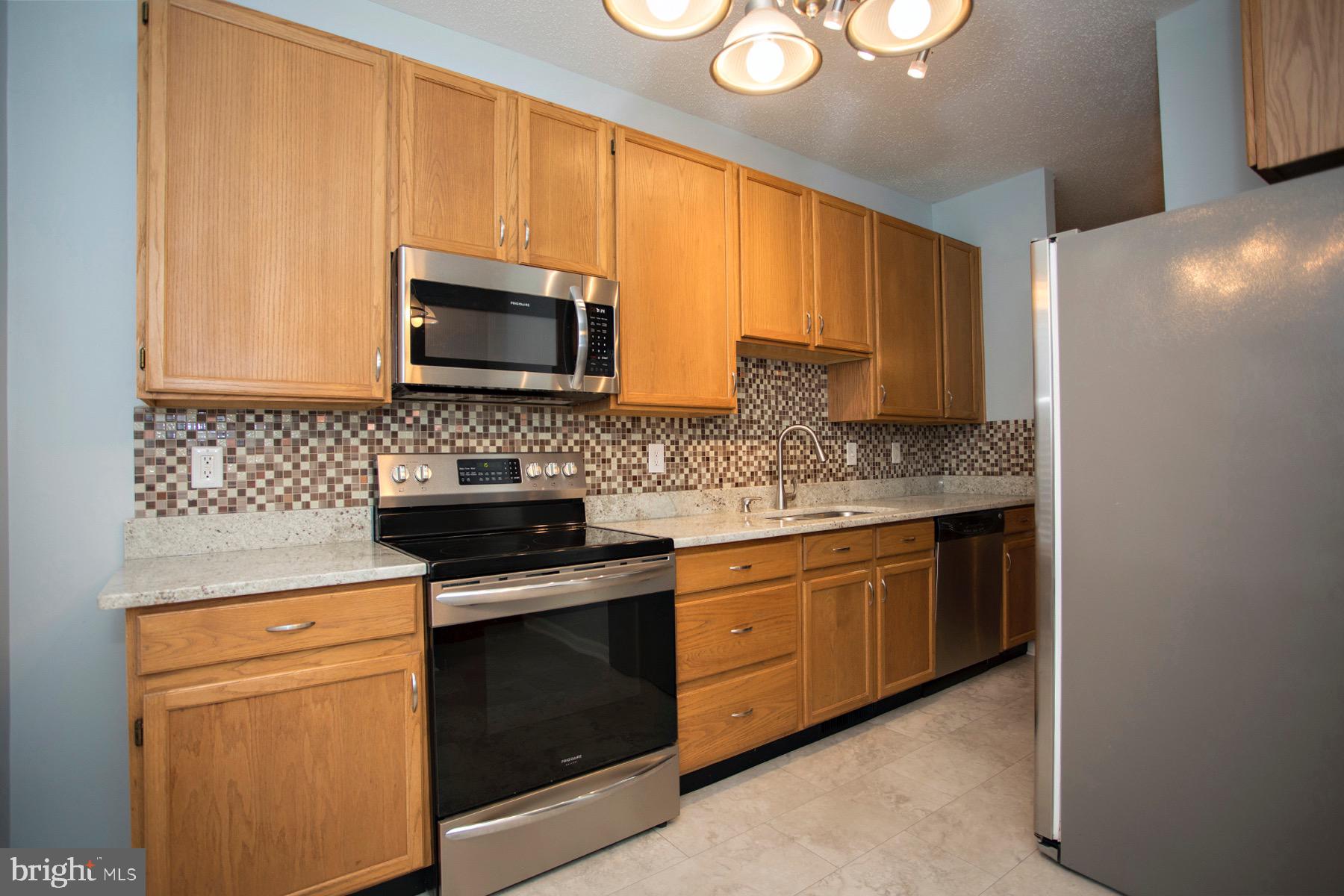 2903 Broyhill Ct