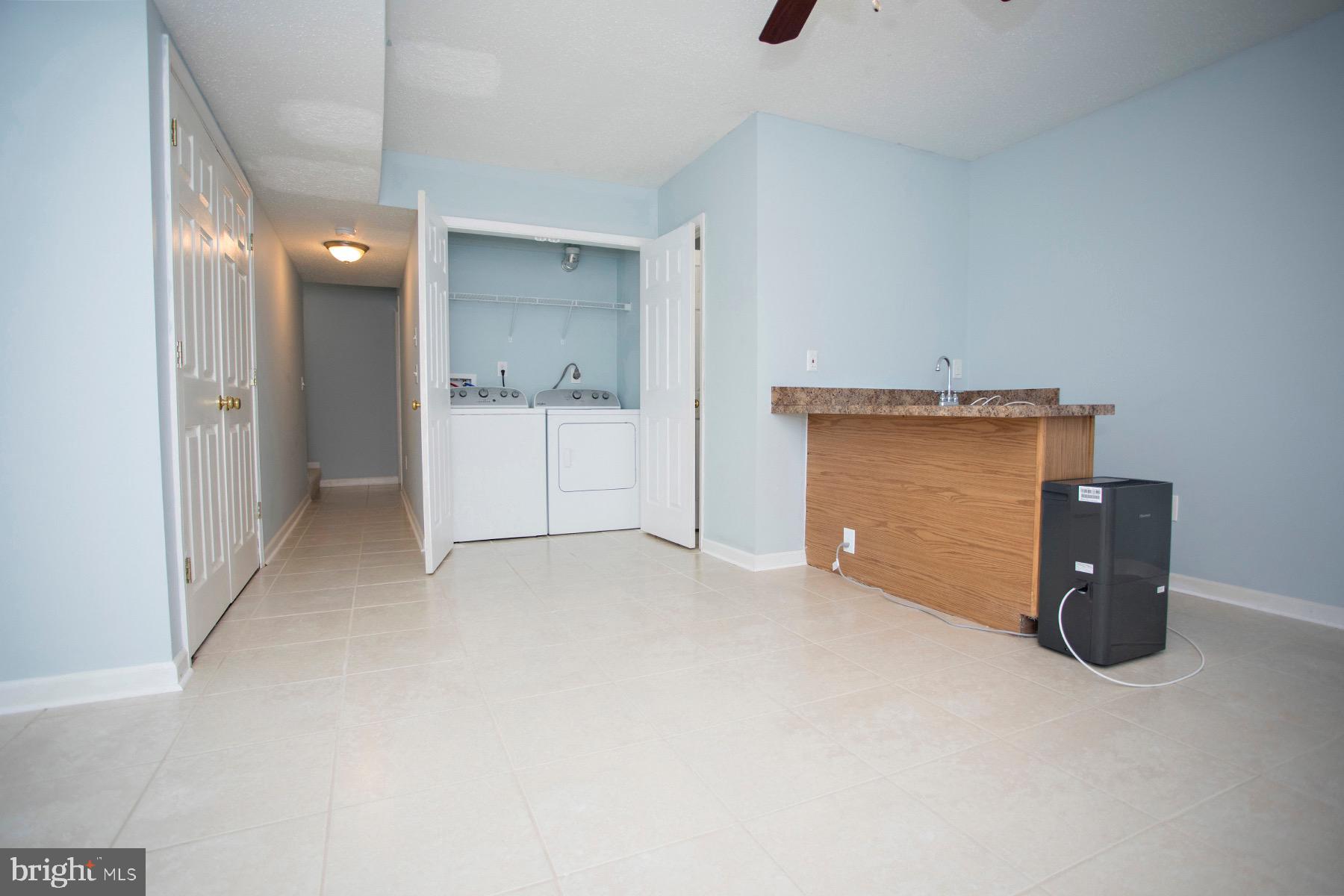 2903 Broyhill Ct