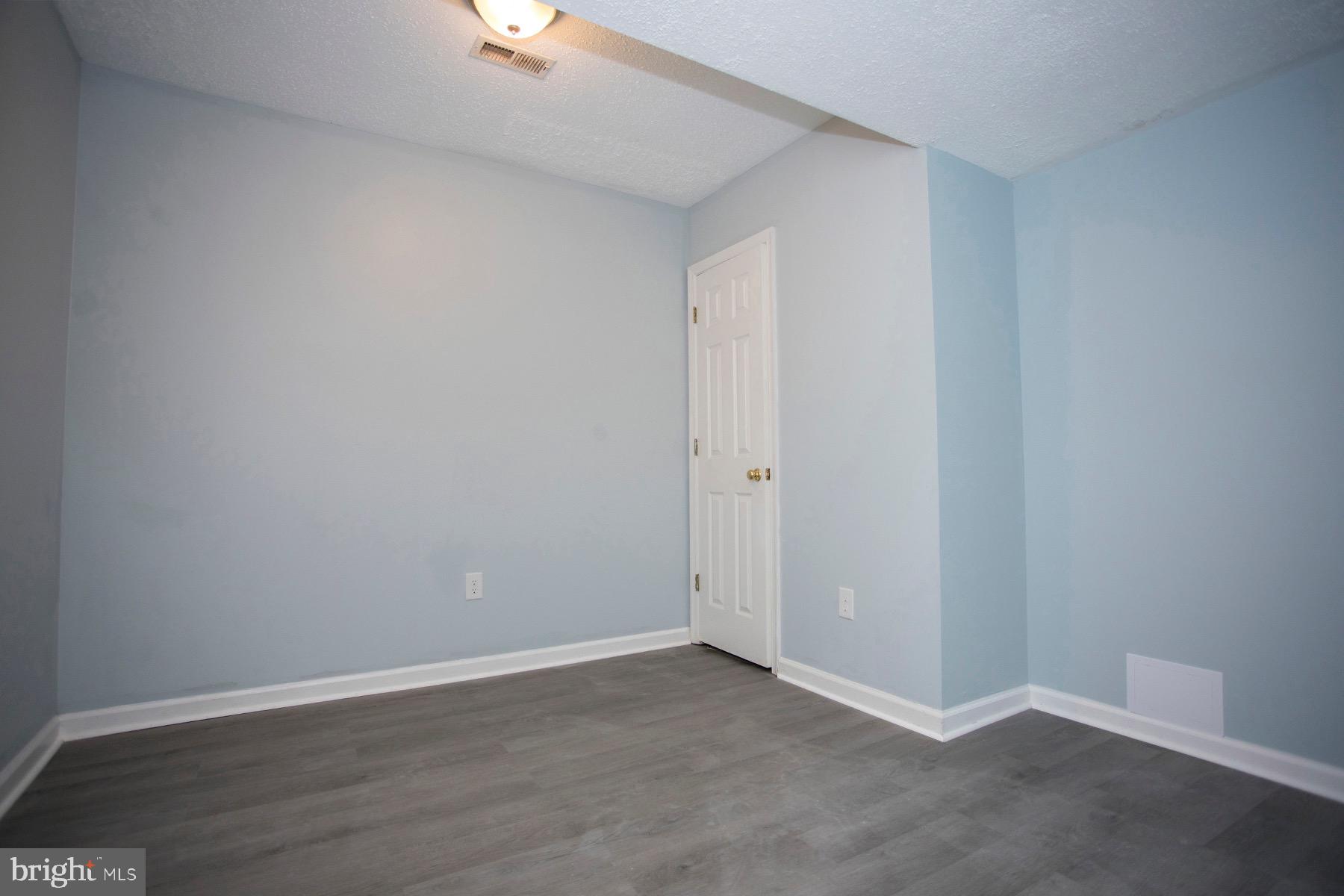 2903 Broyhill Ct