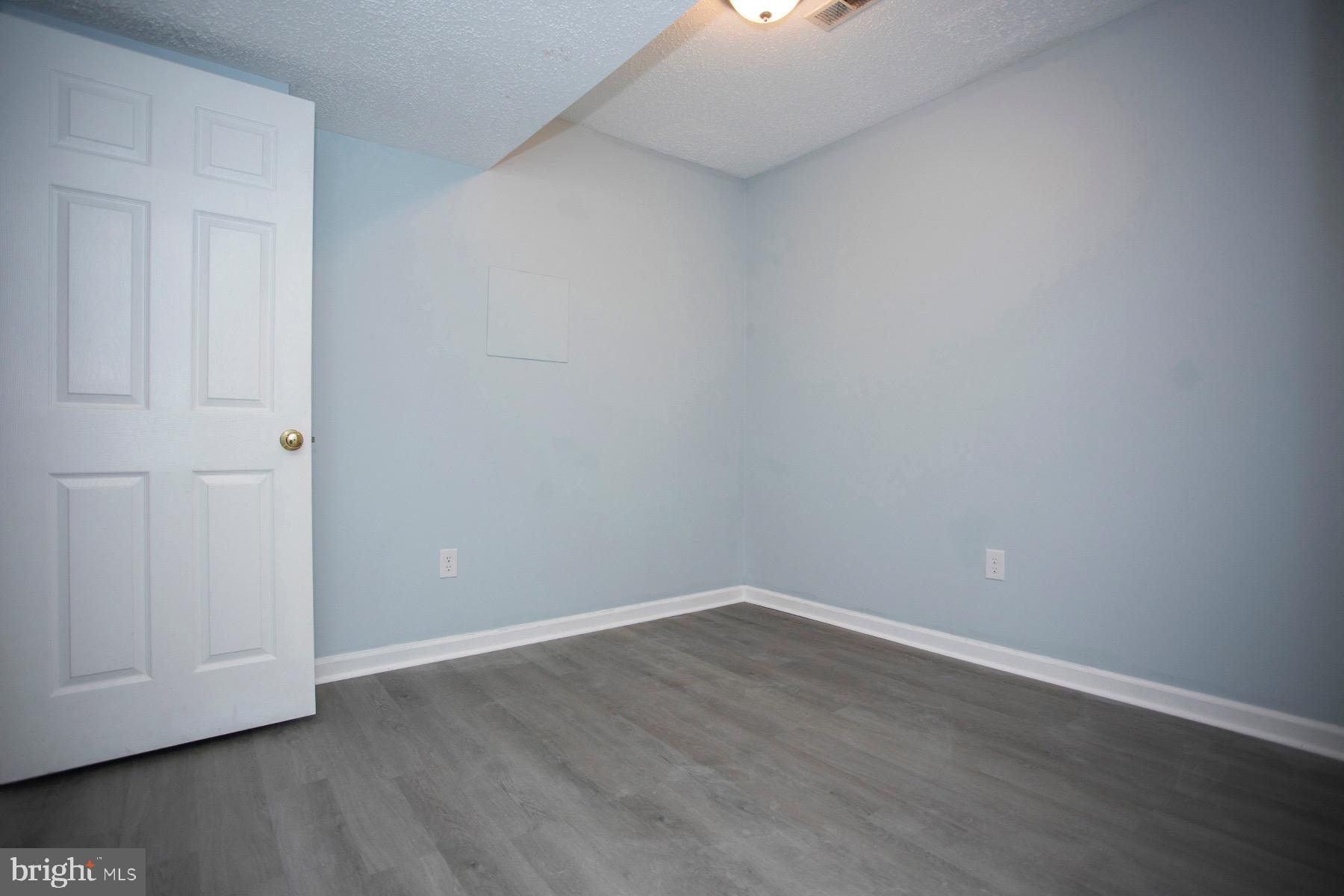 2903 Broyhill Ct