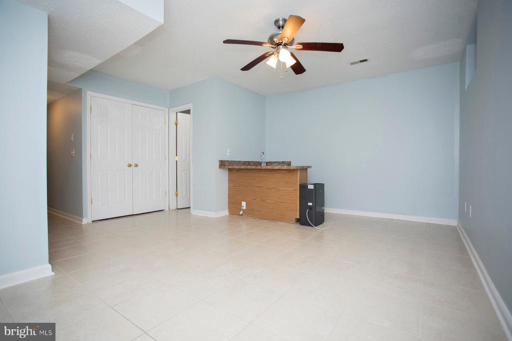 2903 Broyhill Ct