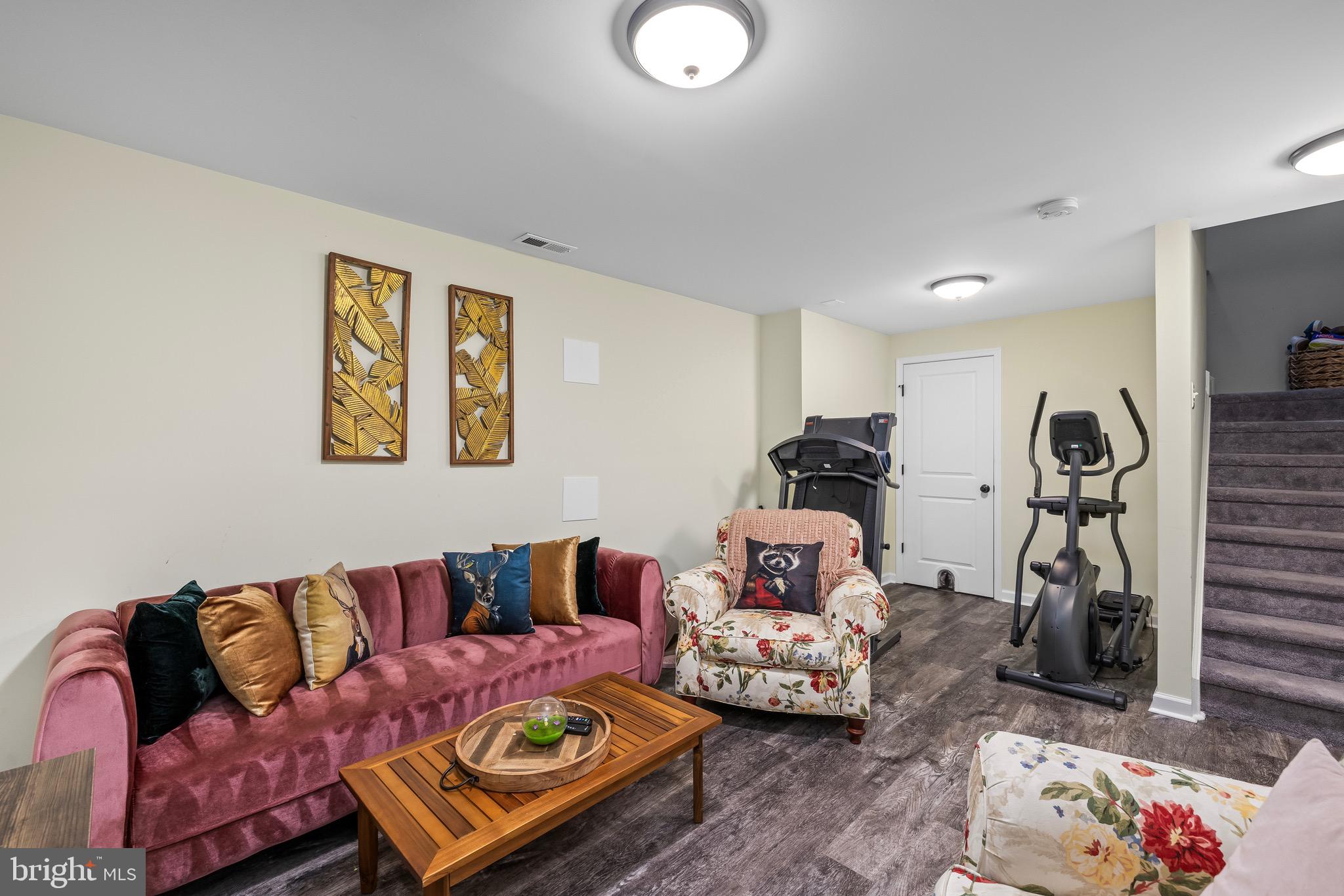 11606 New Bond St