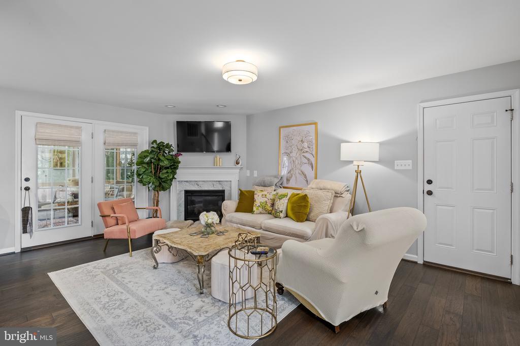 11606 New Bond St