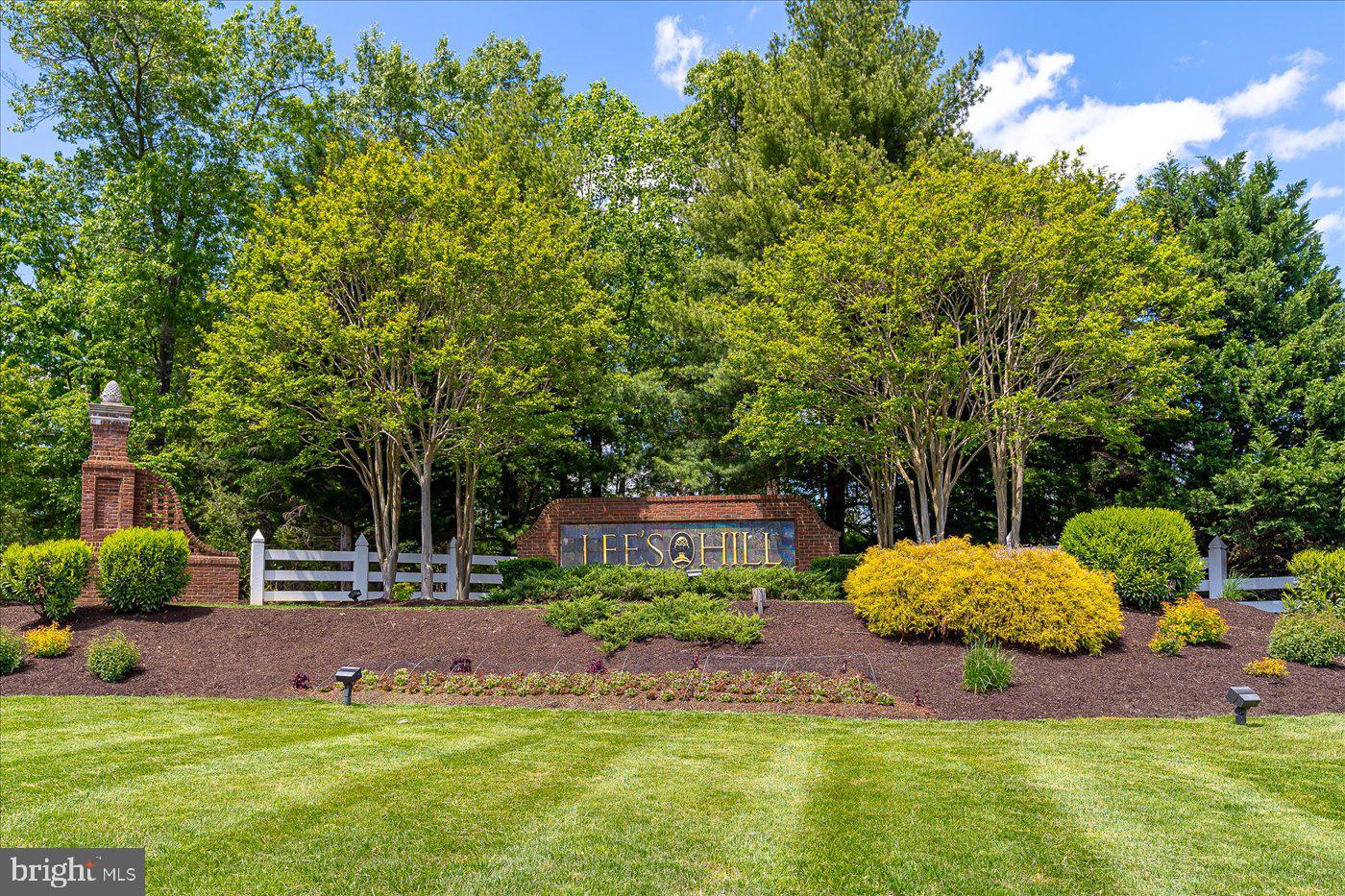10507 Watford Ln