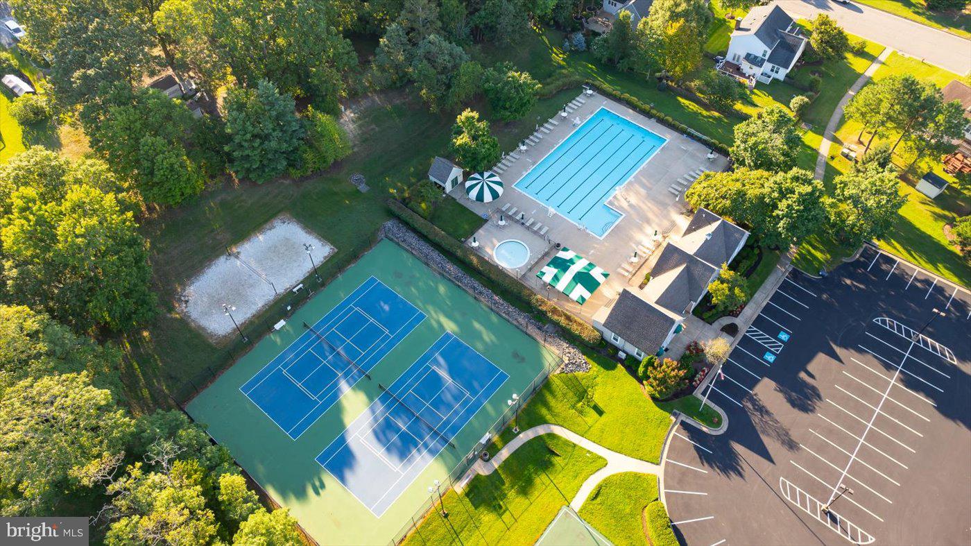 10507 Watford Ln