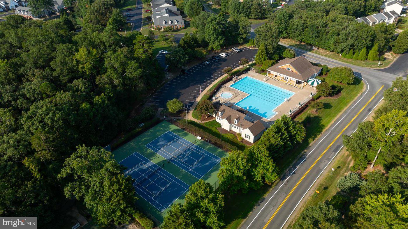 10507 Watford Ln