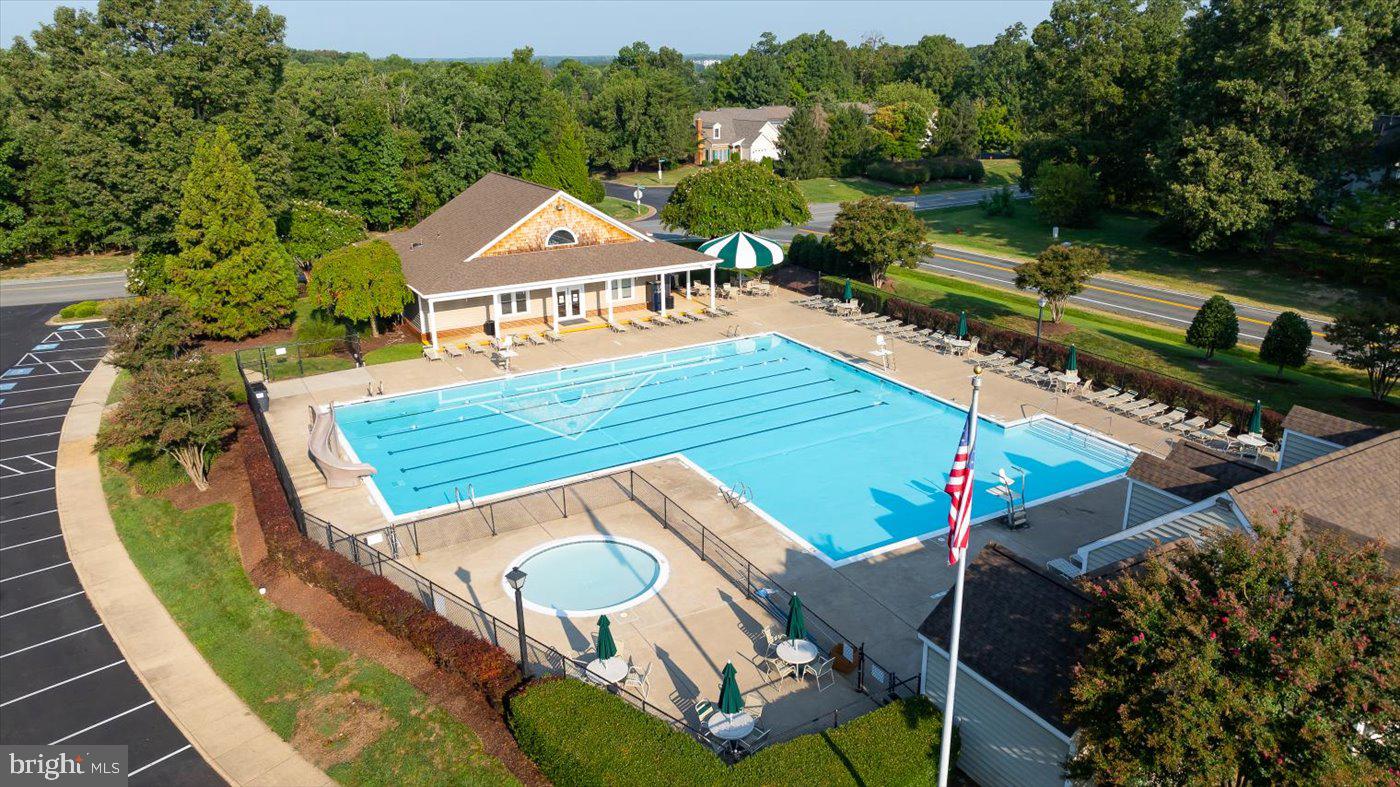10507 Watford Ln