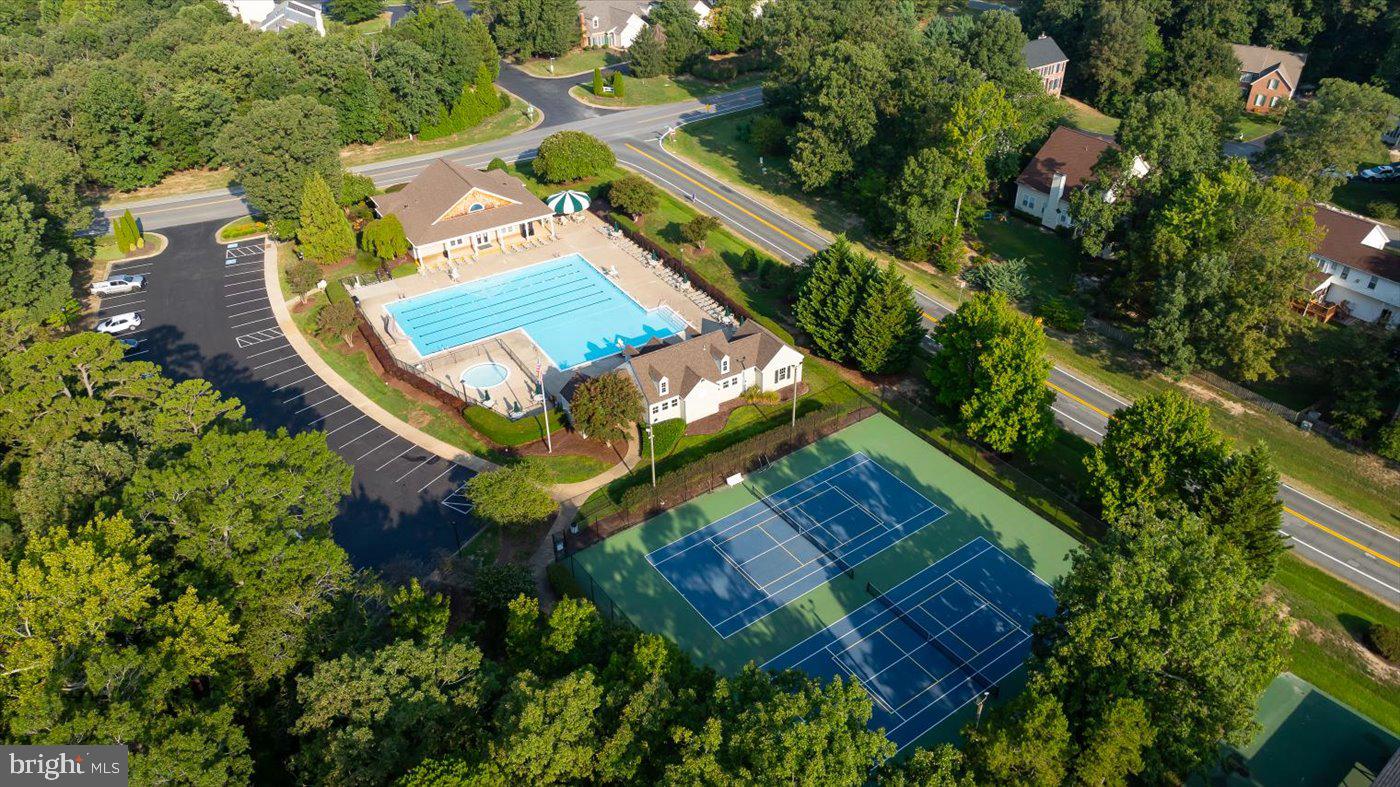 10507 Watford Ln