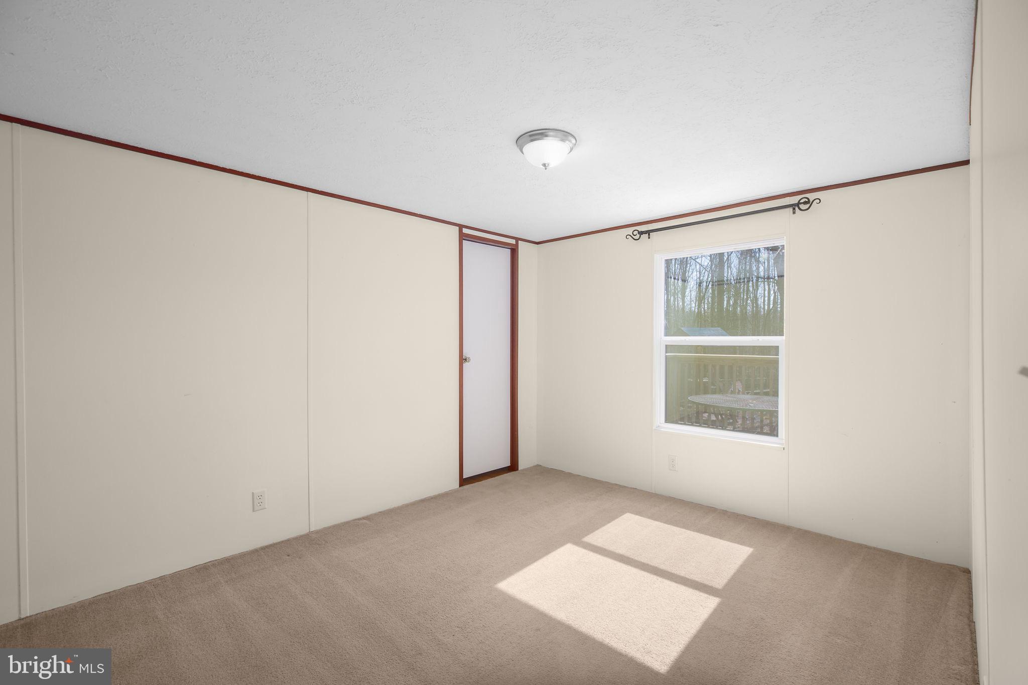 10000 HUMMINGBIRD LANE