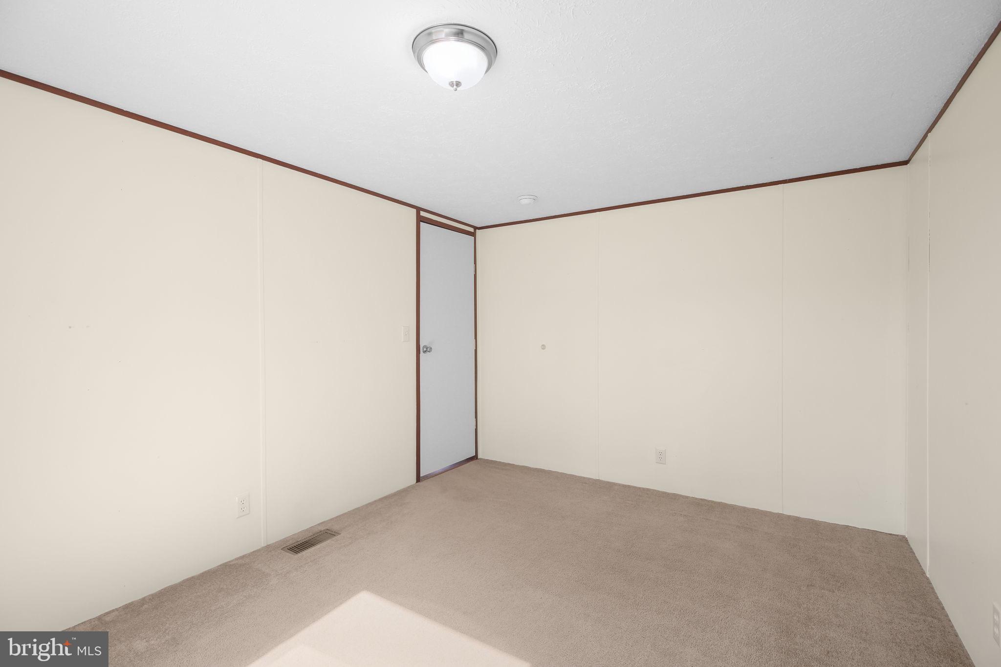 10000 HUMMINGBIRD LANE