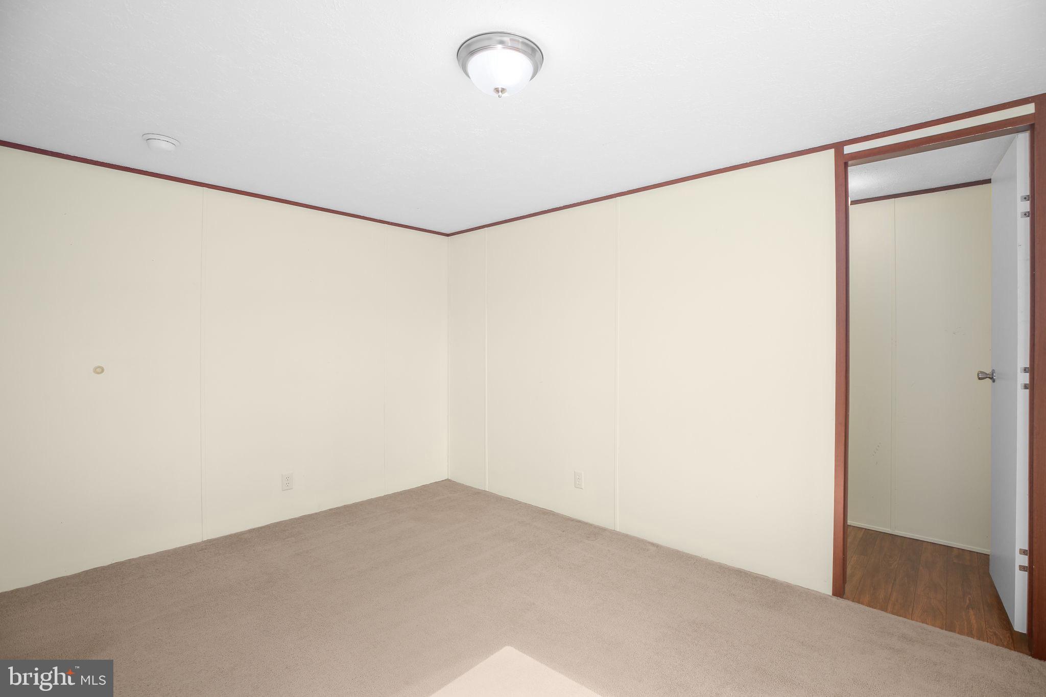 10000 HUMMINGBIRD LANE